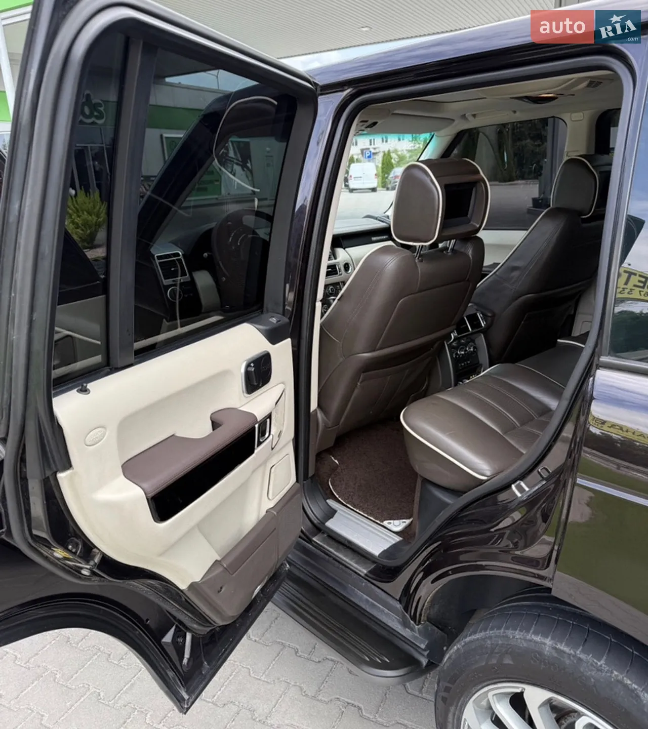 2010 Land Rover Range Rover - мініатюра 15