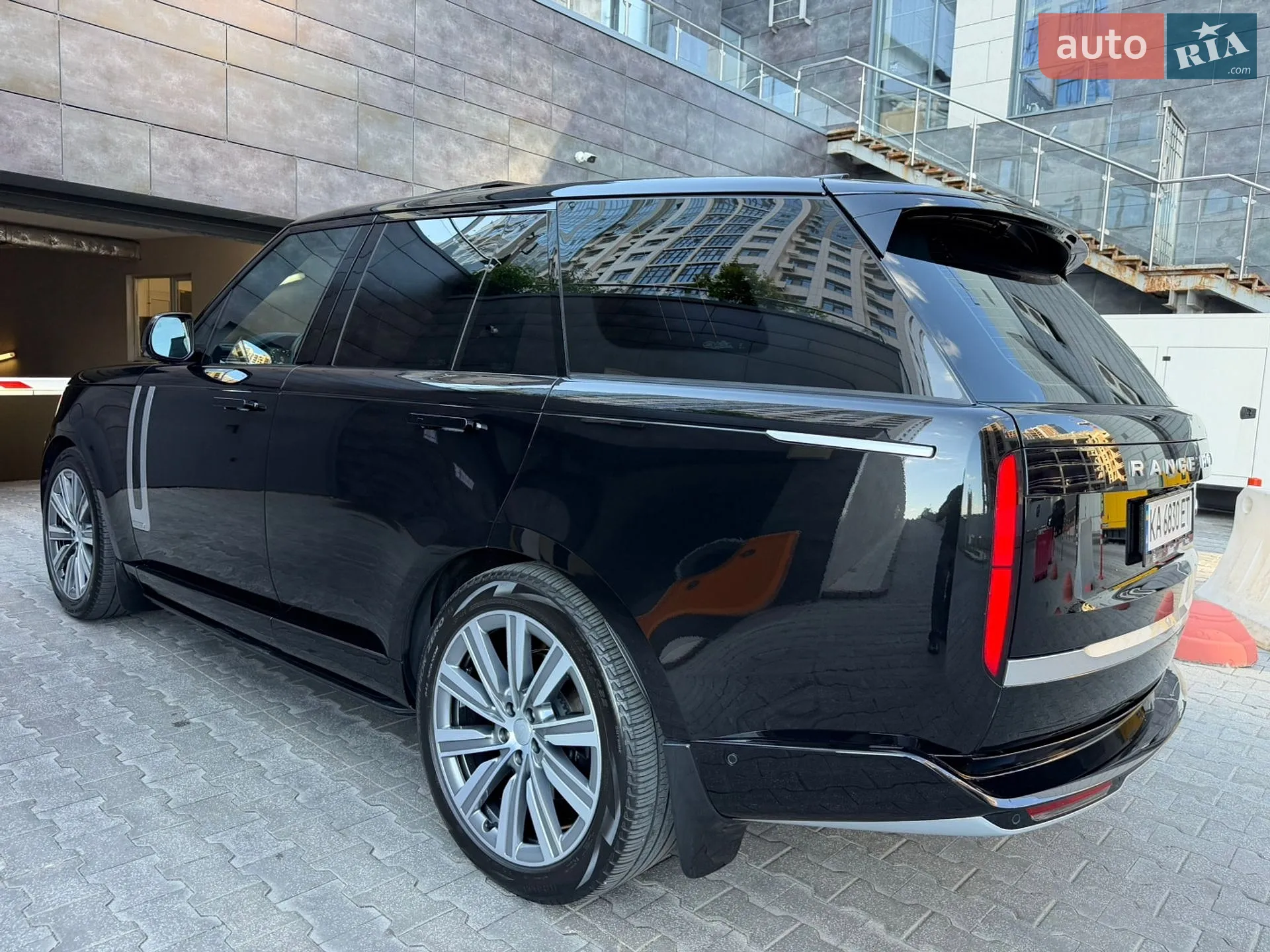 2023 Land Rover Range Rover - мініатюра 38