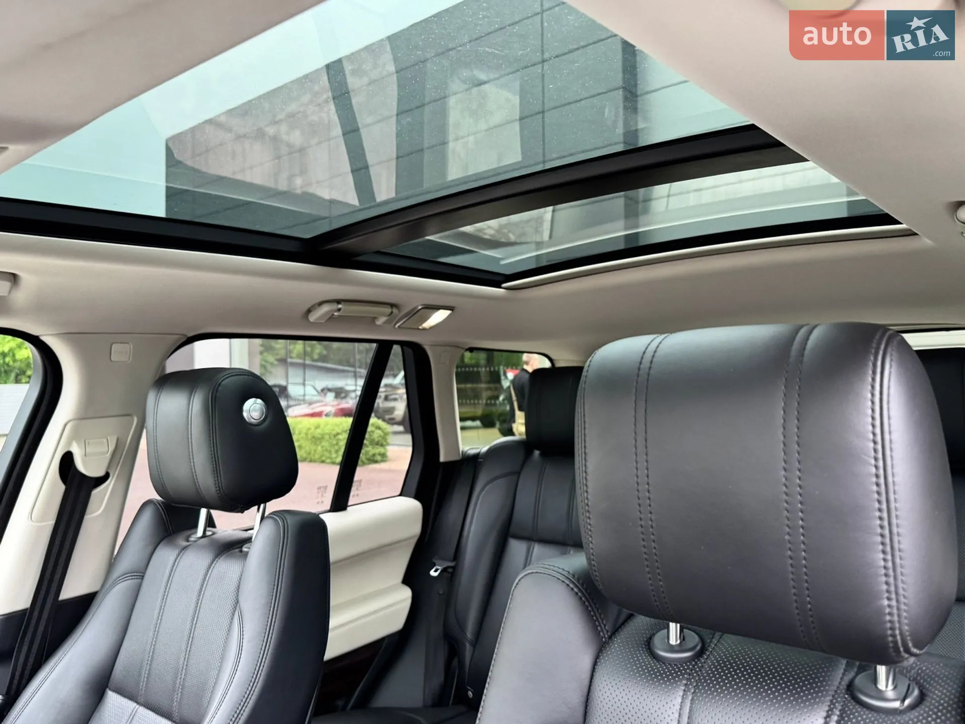2016 Land Rover Range Rover - мініатюра 12