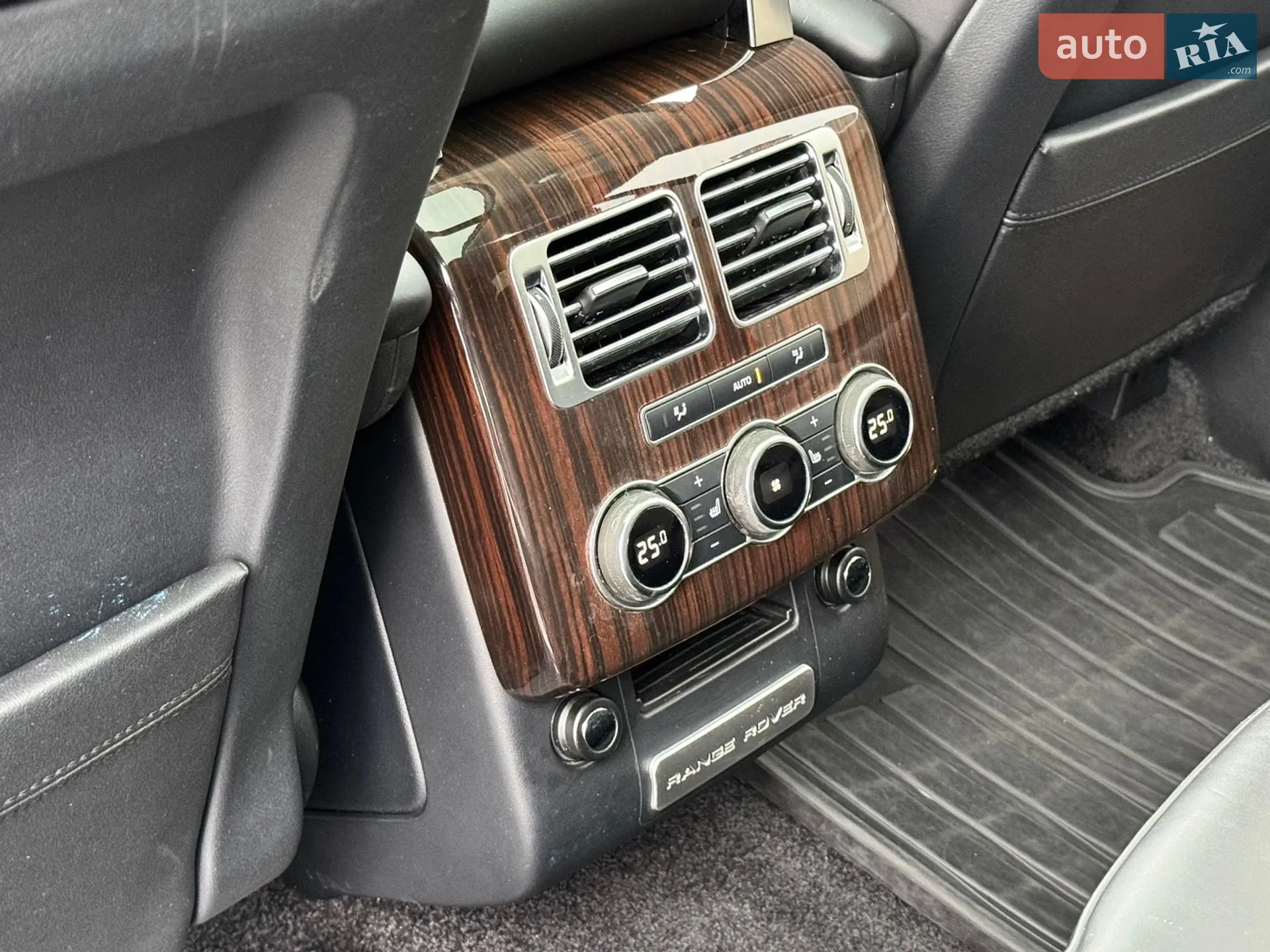 2016 Land Rover Range Rover - мініатюра 14