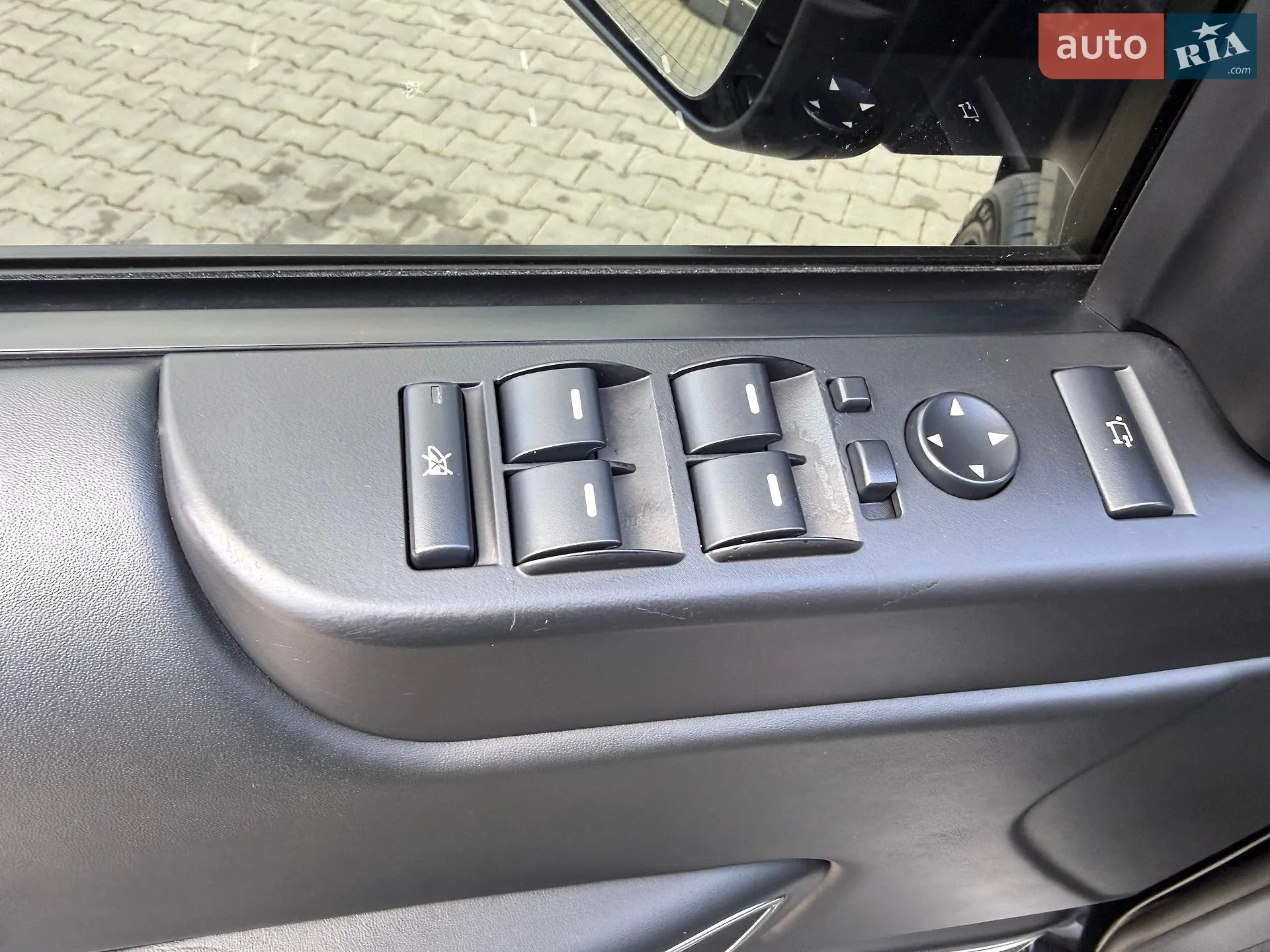 2011 Land Rover Range Rover - мініатюра 26