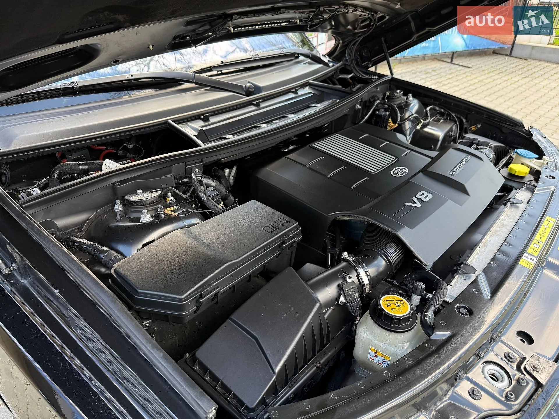 2011 Land Rover Range Rover - мініатюра 32