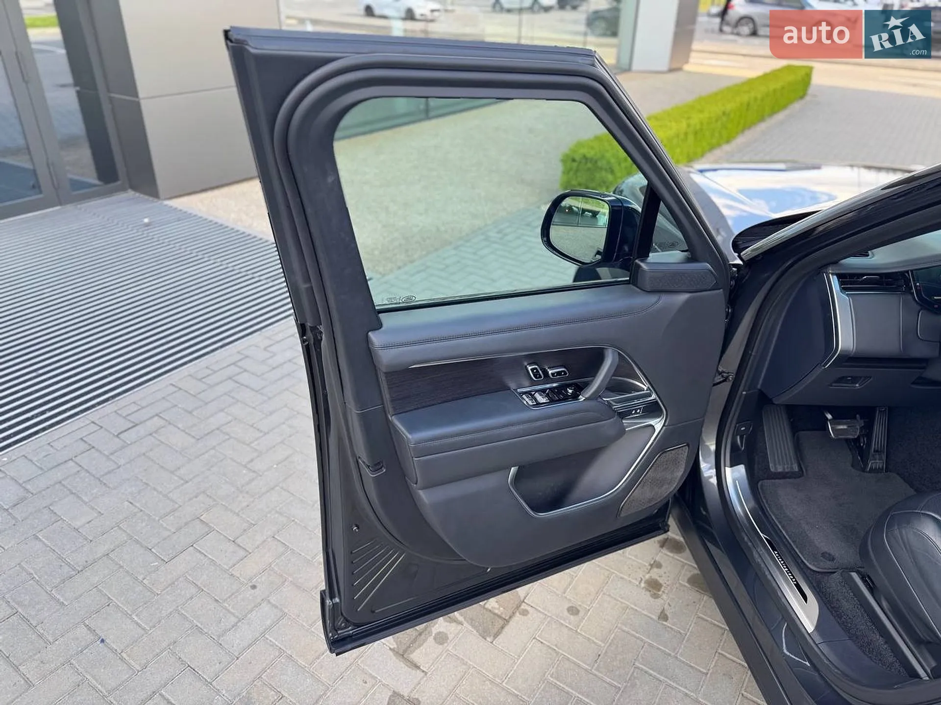 2023 Land Rover Range Rover - мініатюра 6