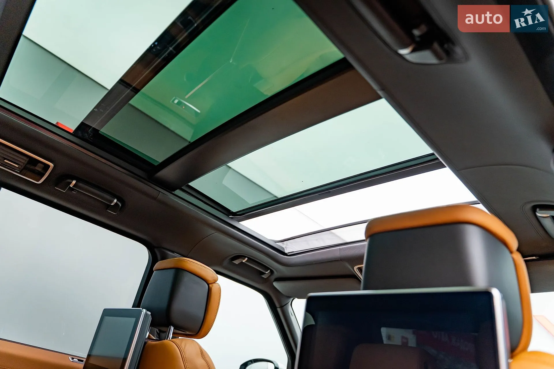 2018 Land Rover Range Rover - мініатюра 26
