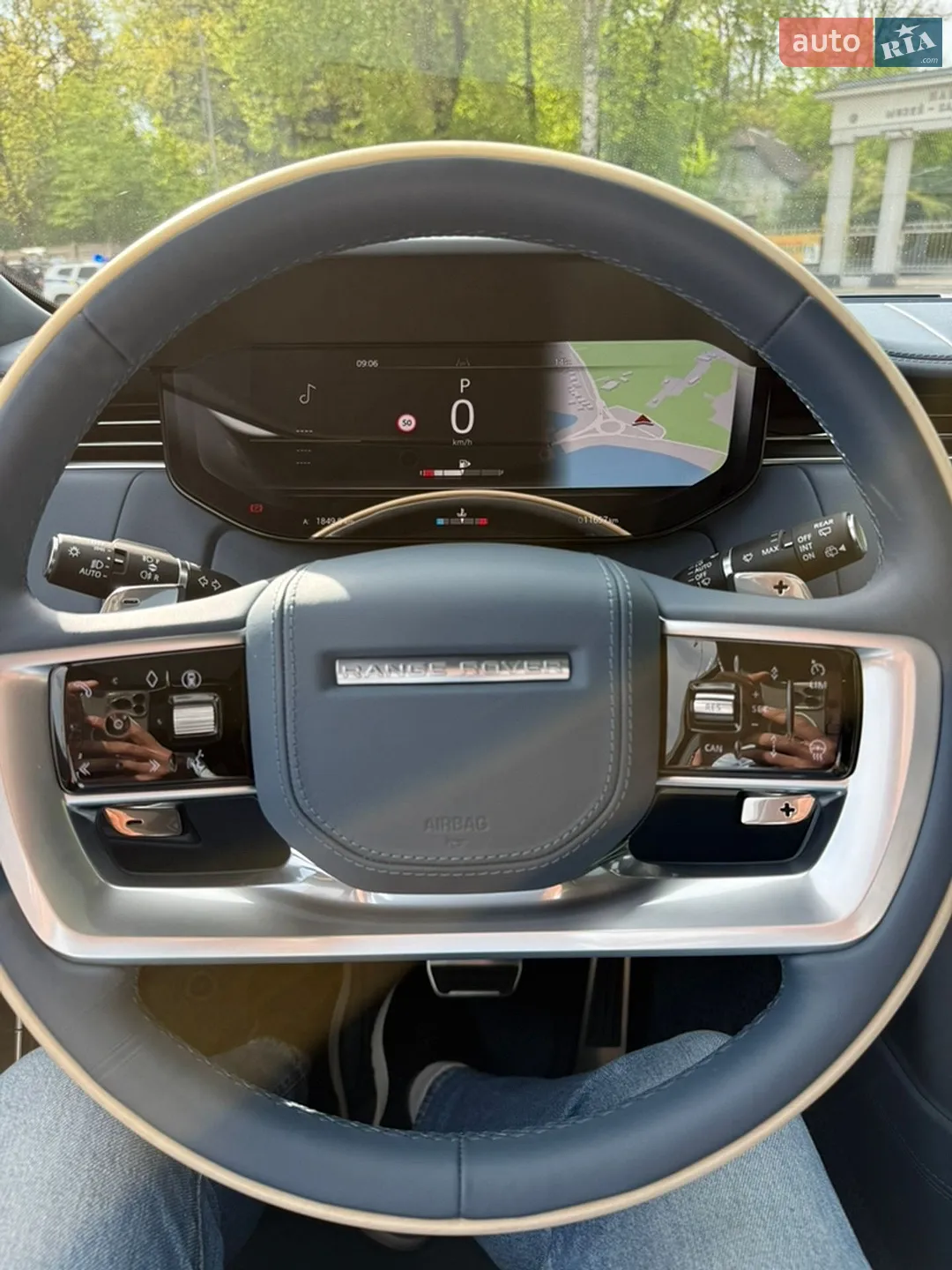 2025 Land Rover Range Rover - мініатюра 27