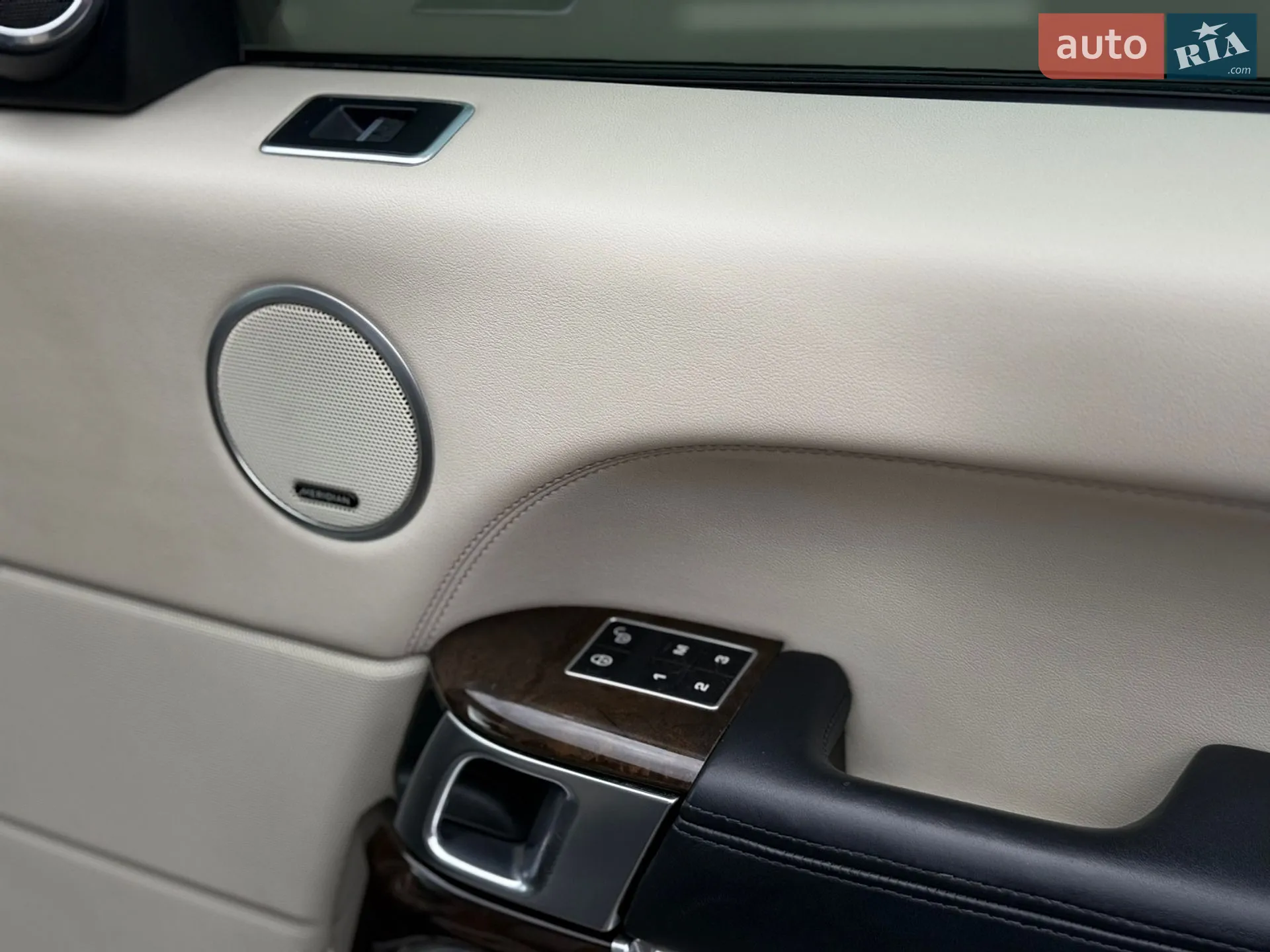 2013 Land Rover Range Rover - мініатюра 33