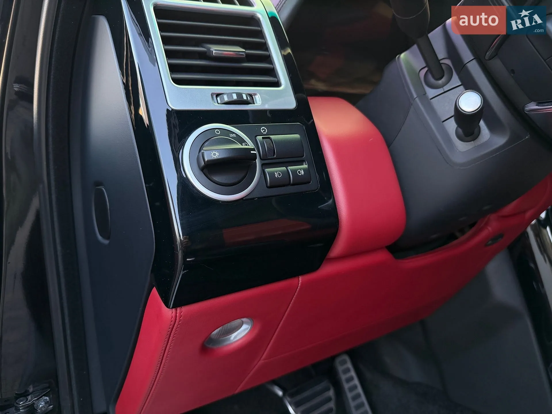2011 Land Rover Range Rover - мініатюра 39