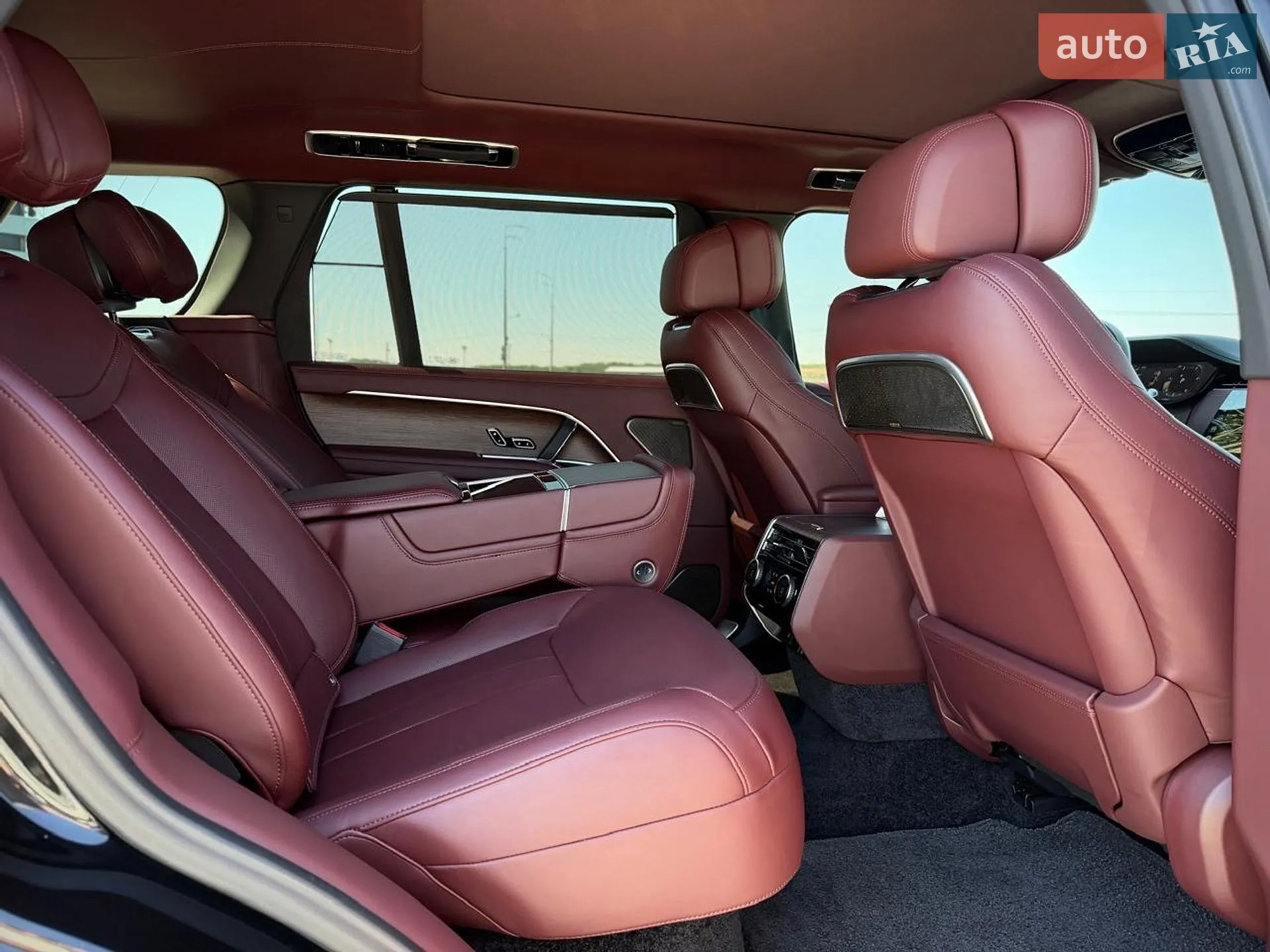 2024 Land Rover Range Rover - мініатюра 46