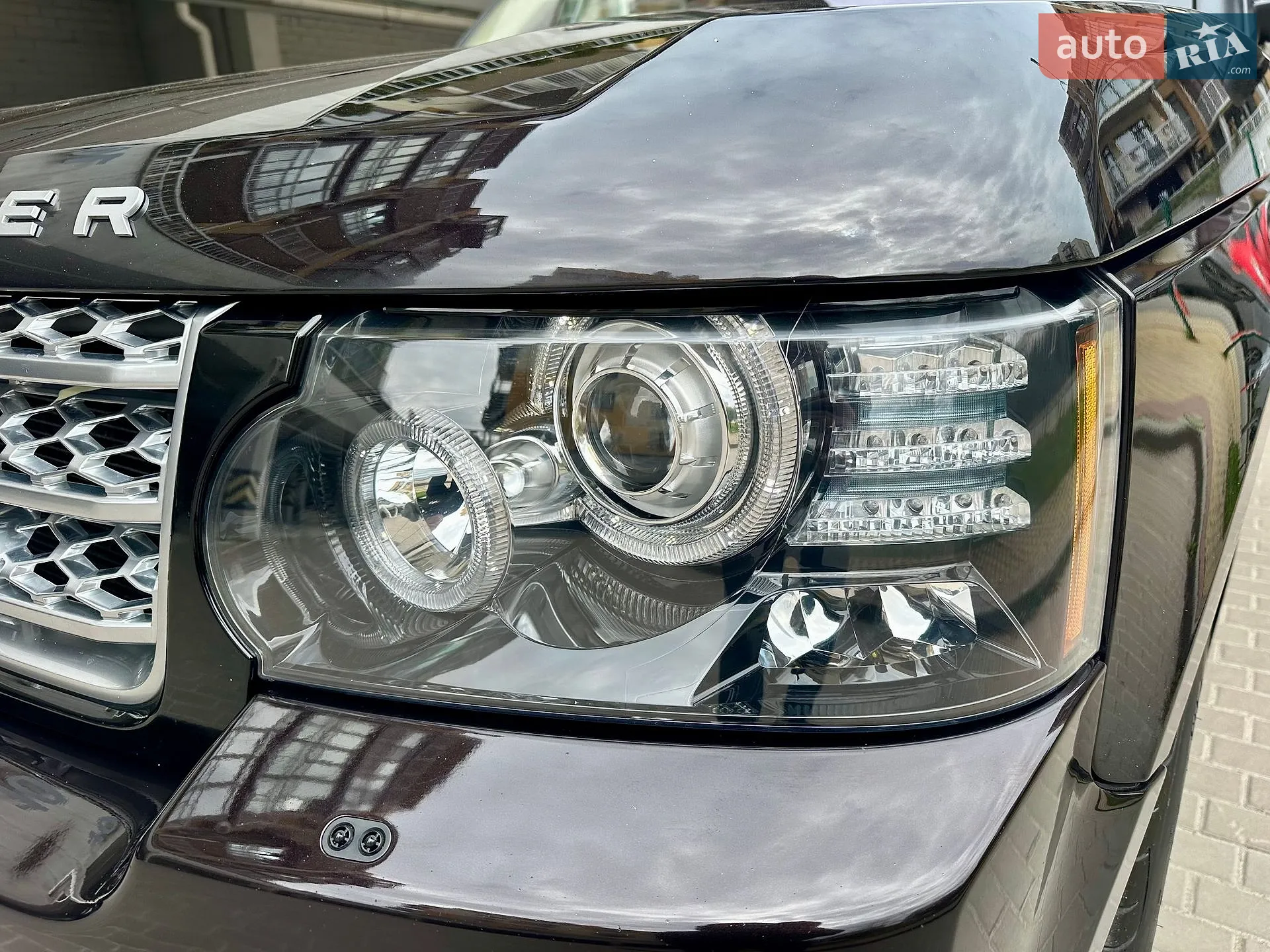 2012 Land Rover Range Rover - мініатюра 26