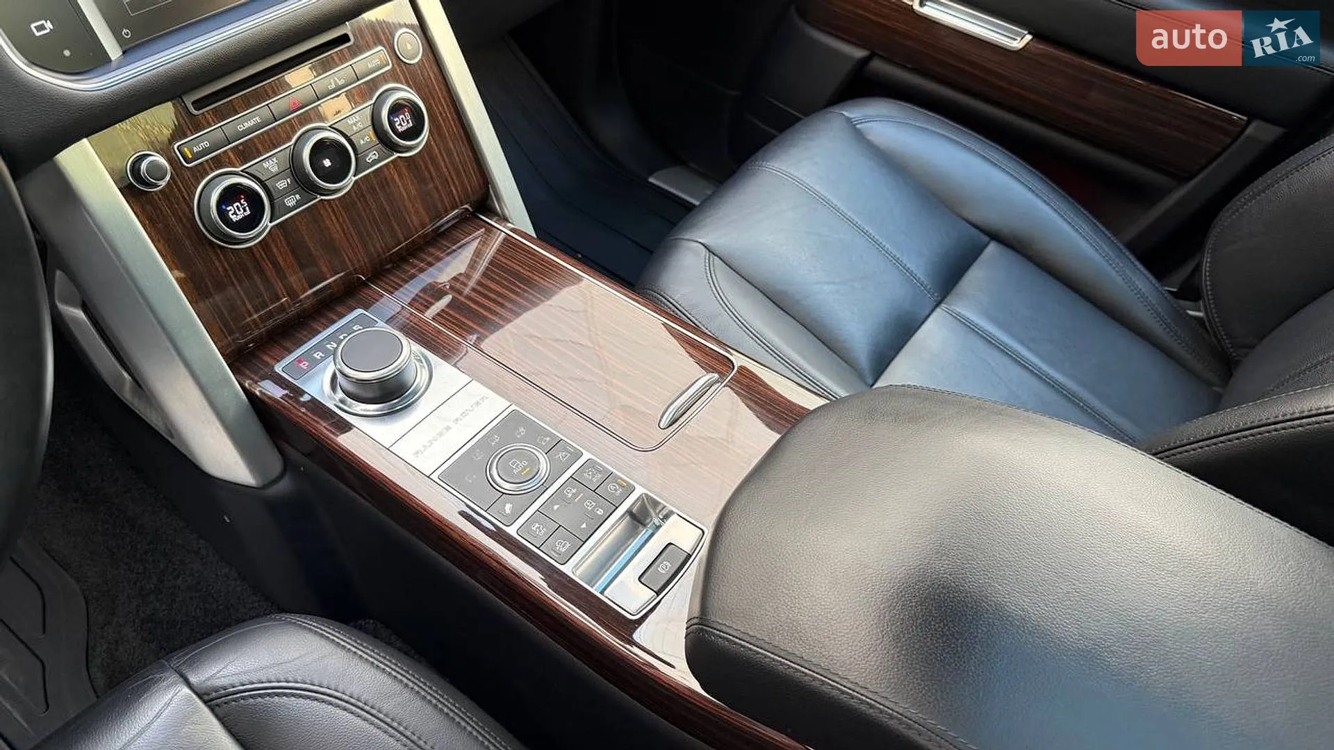 2016 Land Rover Range Rover - мініатюра 35