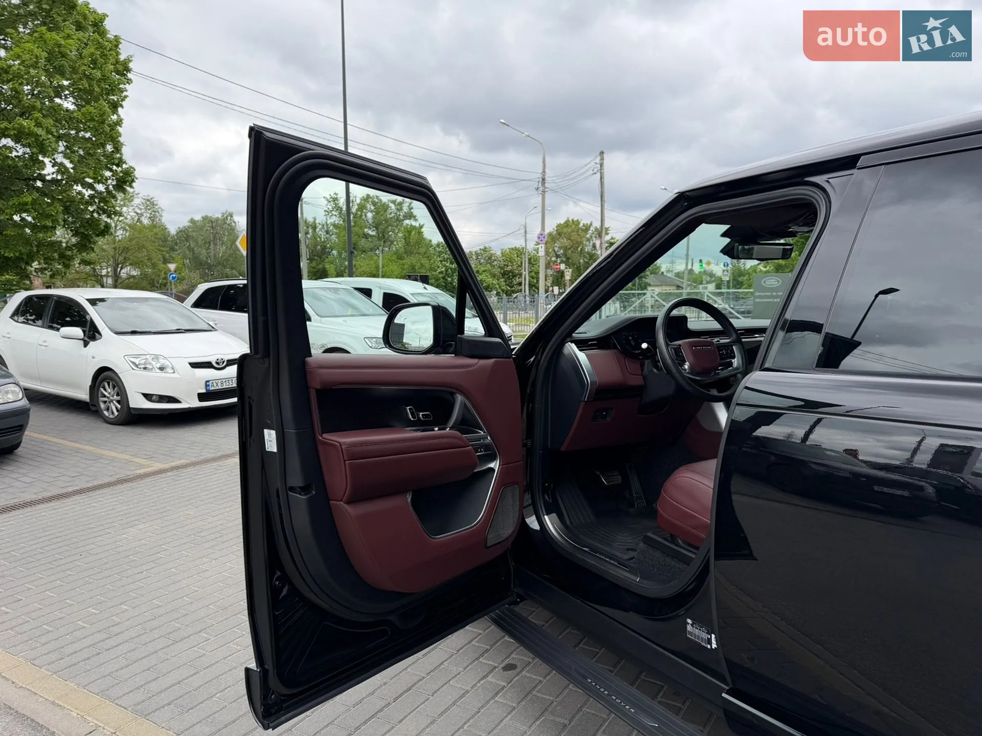 2025 Land Rover Range Rover - мініатюра 16