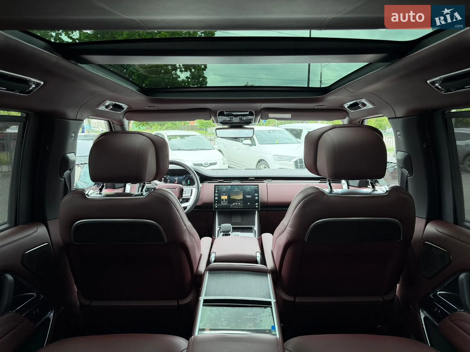 2025 Land Rover Range Rover - мініатюра 26