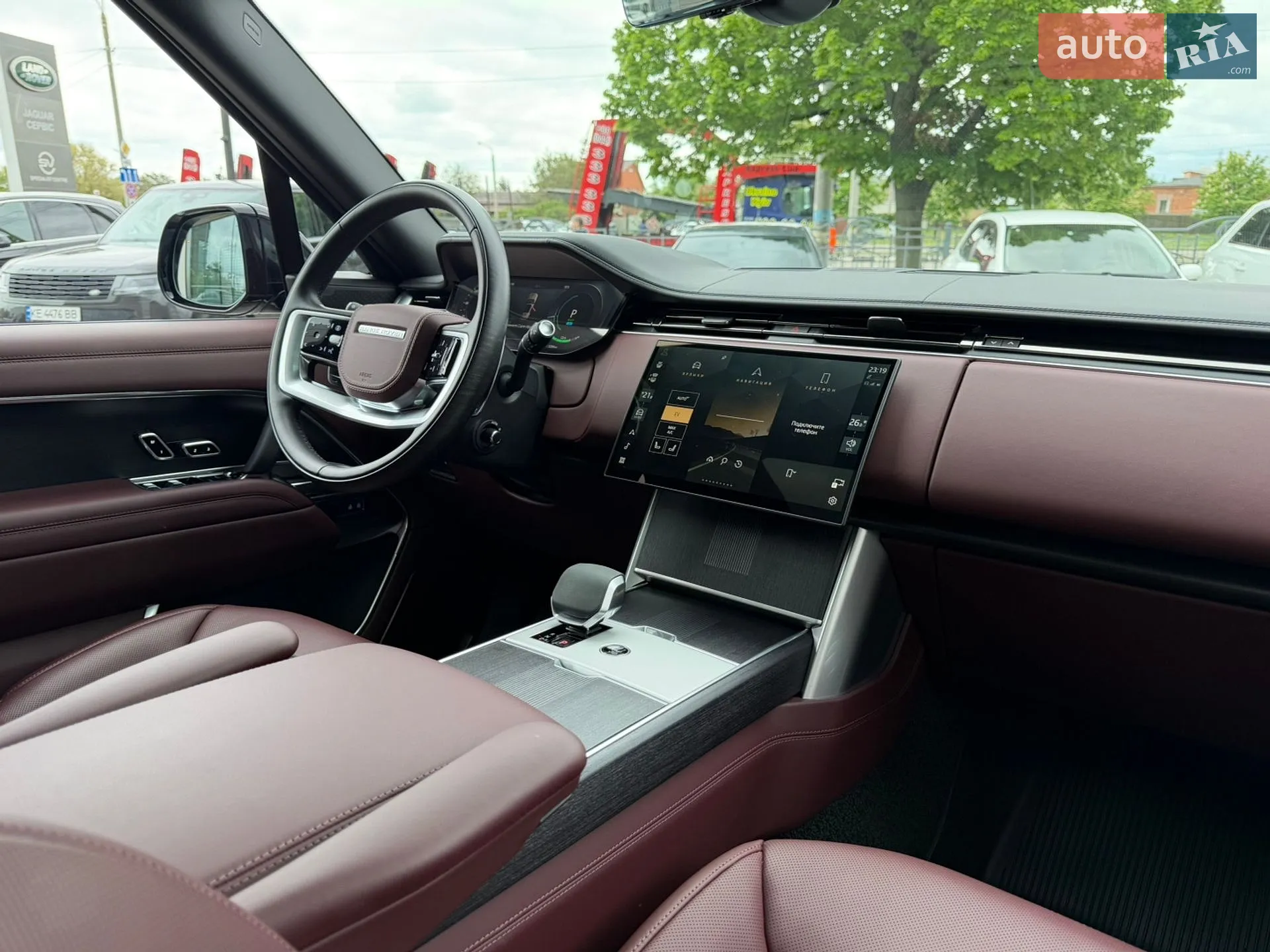 2025 Land Rover Range Rover - мініатюра 31