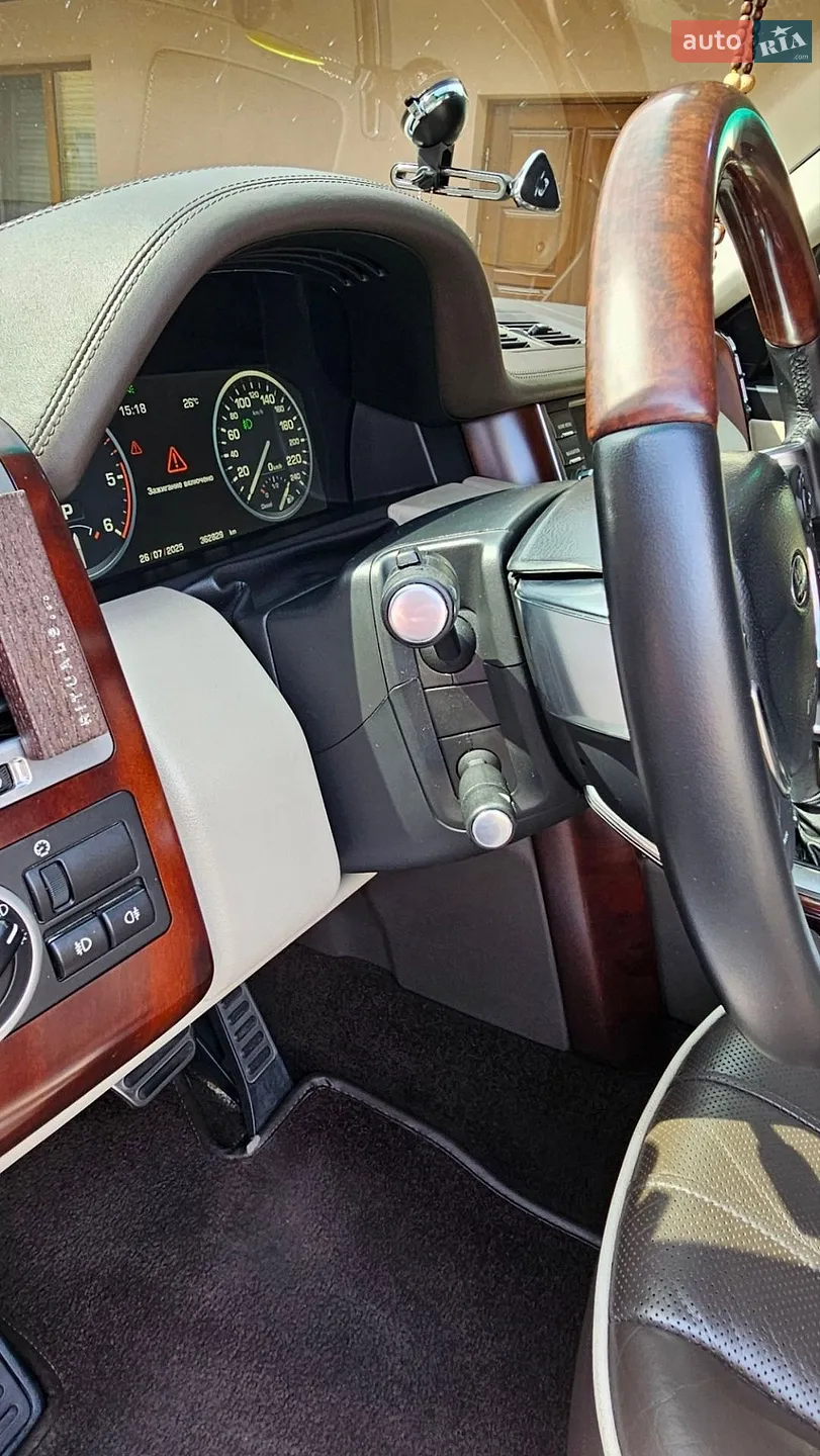 2010 Land Rover Range Rover - мініатюра 103