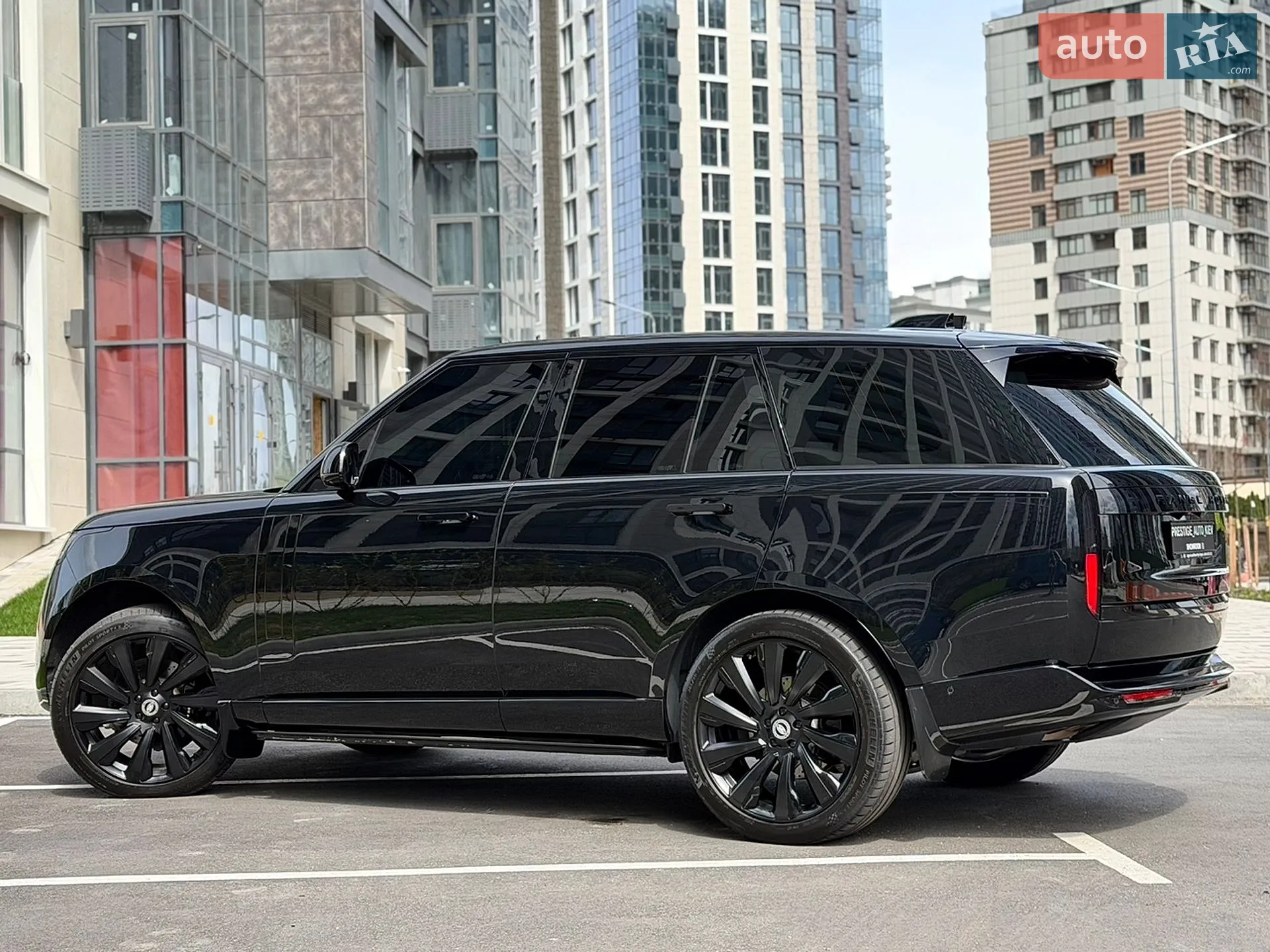 2023 Land Rover Range Rover - мініатюра 31