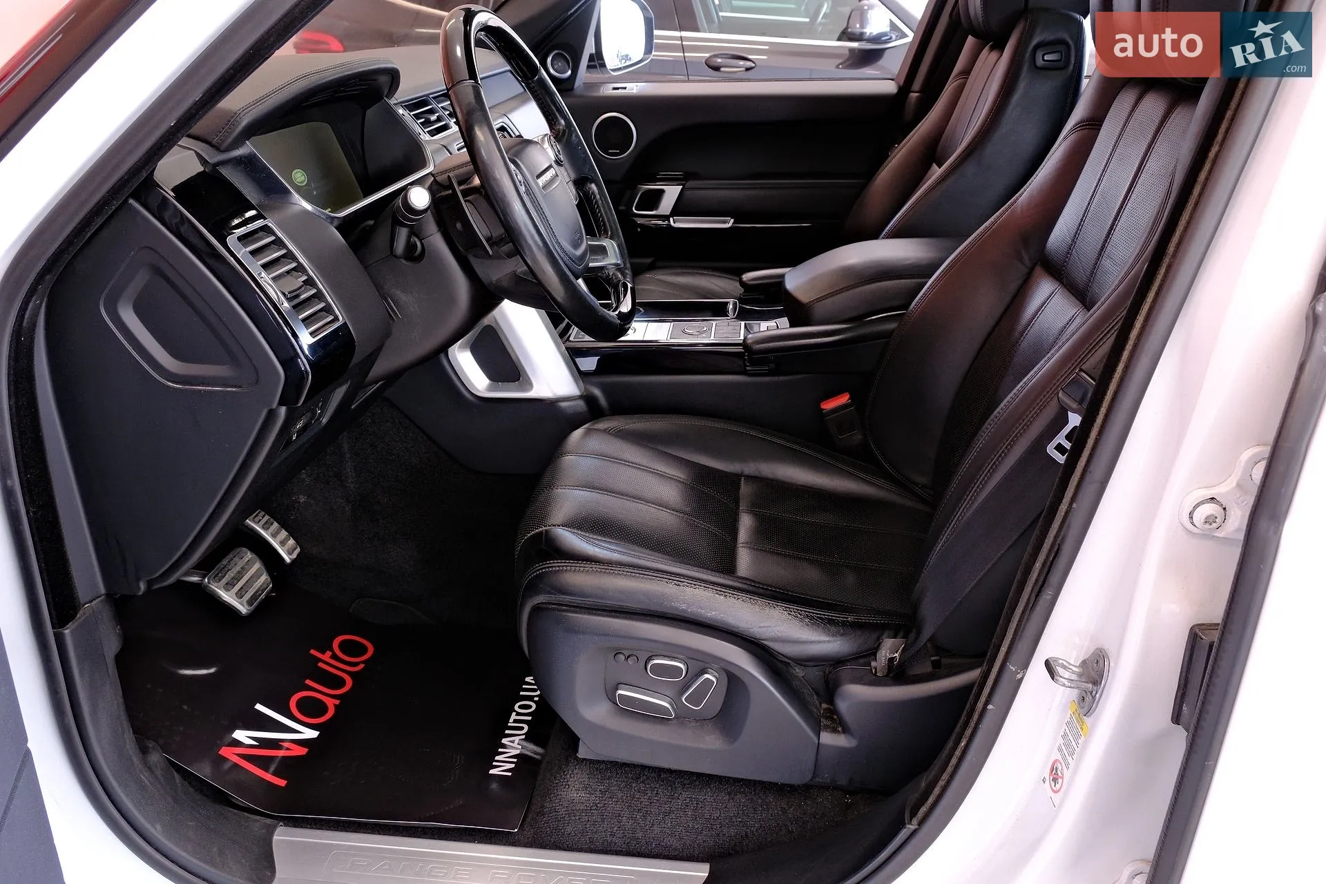 2014 Land Rover Range Rover - мініатюра 22