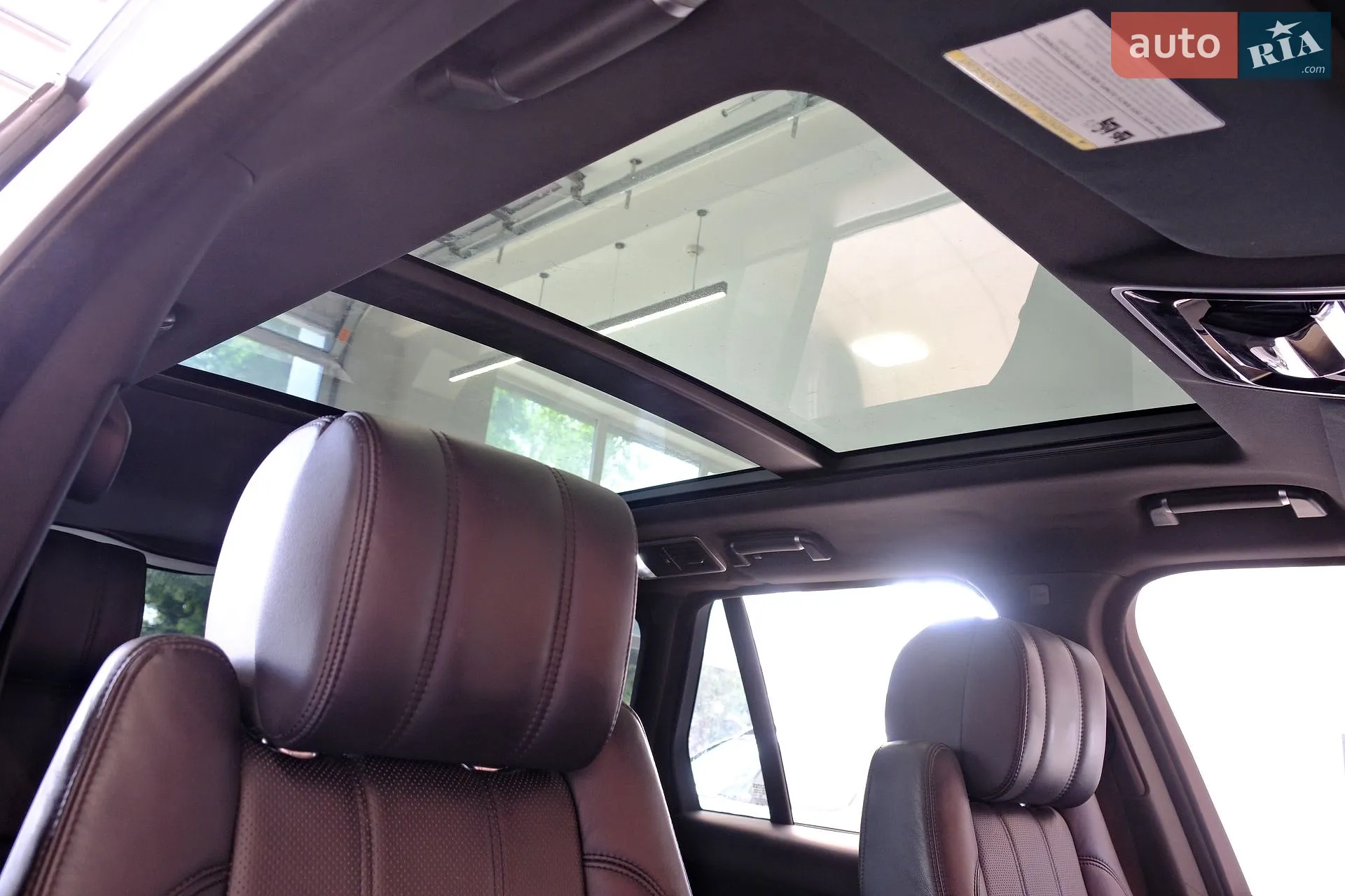 2014 Land Rover Range Rover - мініатюра 37