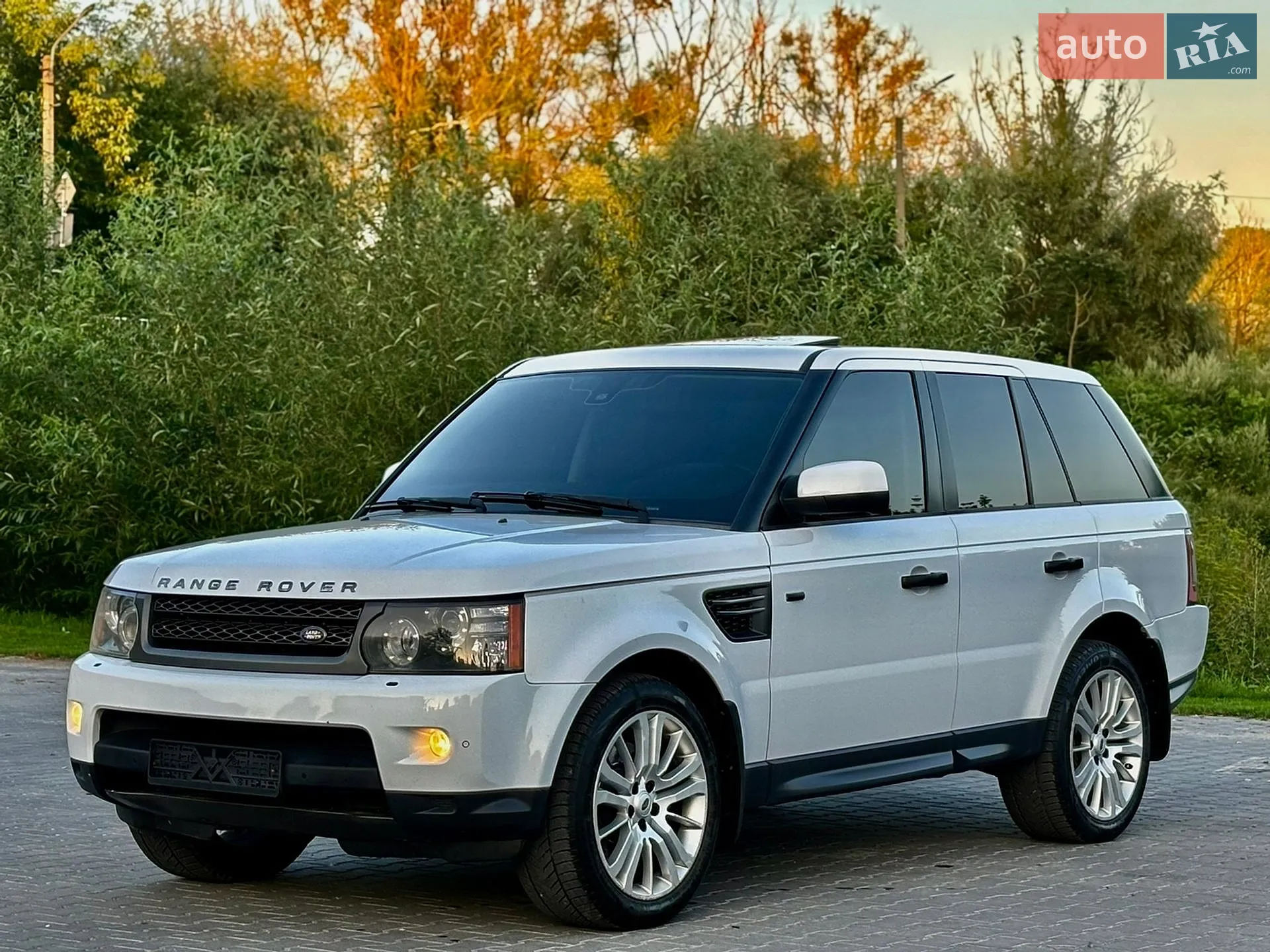 2011 Land Rover Range Rover - мініатюра 5