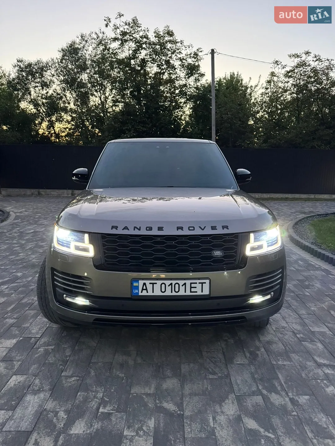 2018 Land Rover Range Rover - мініатюра 22