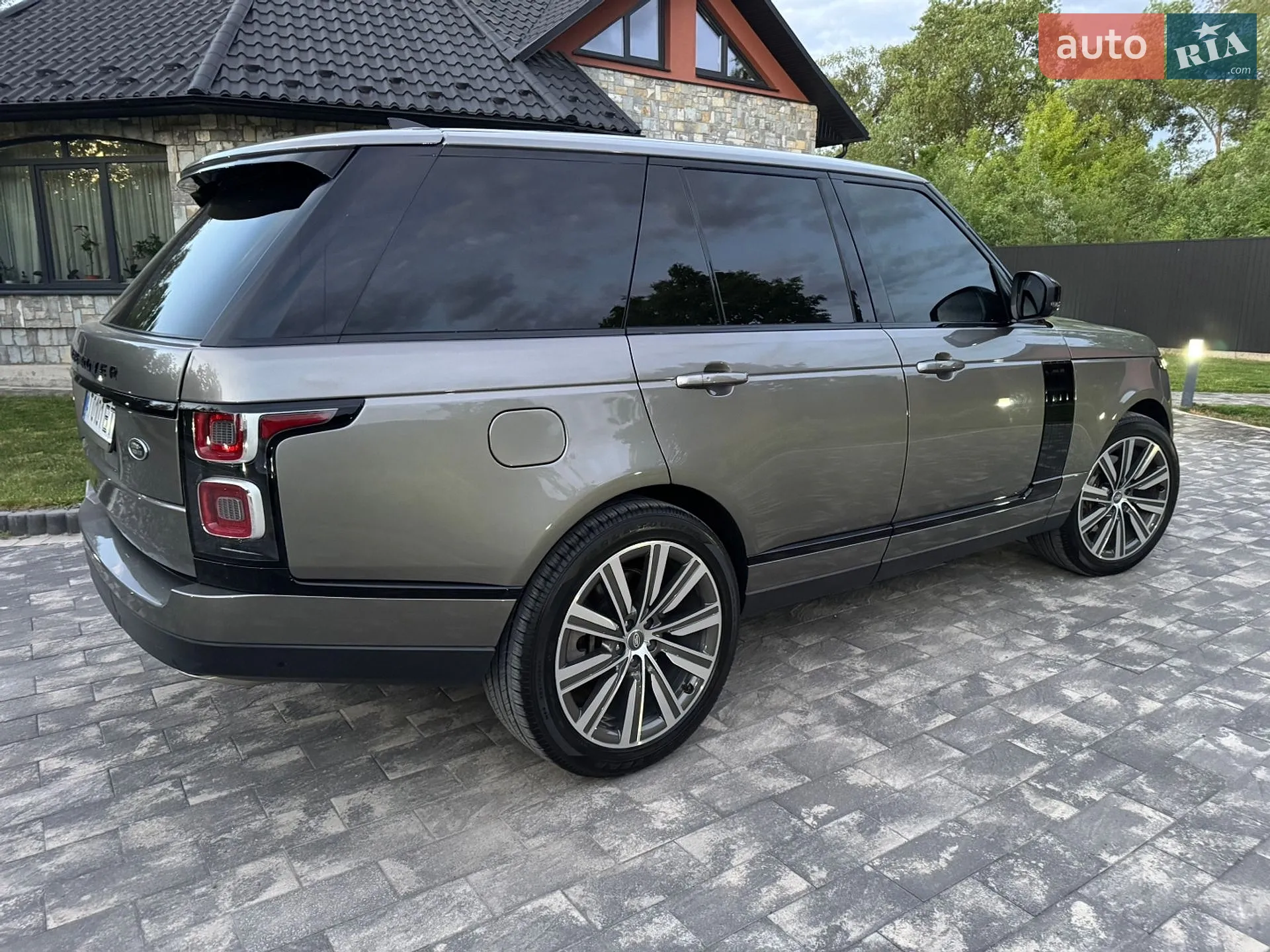 2018 Land Rover Range Rover - мініатюра 8