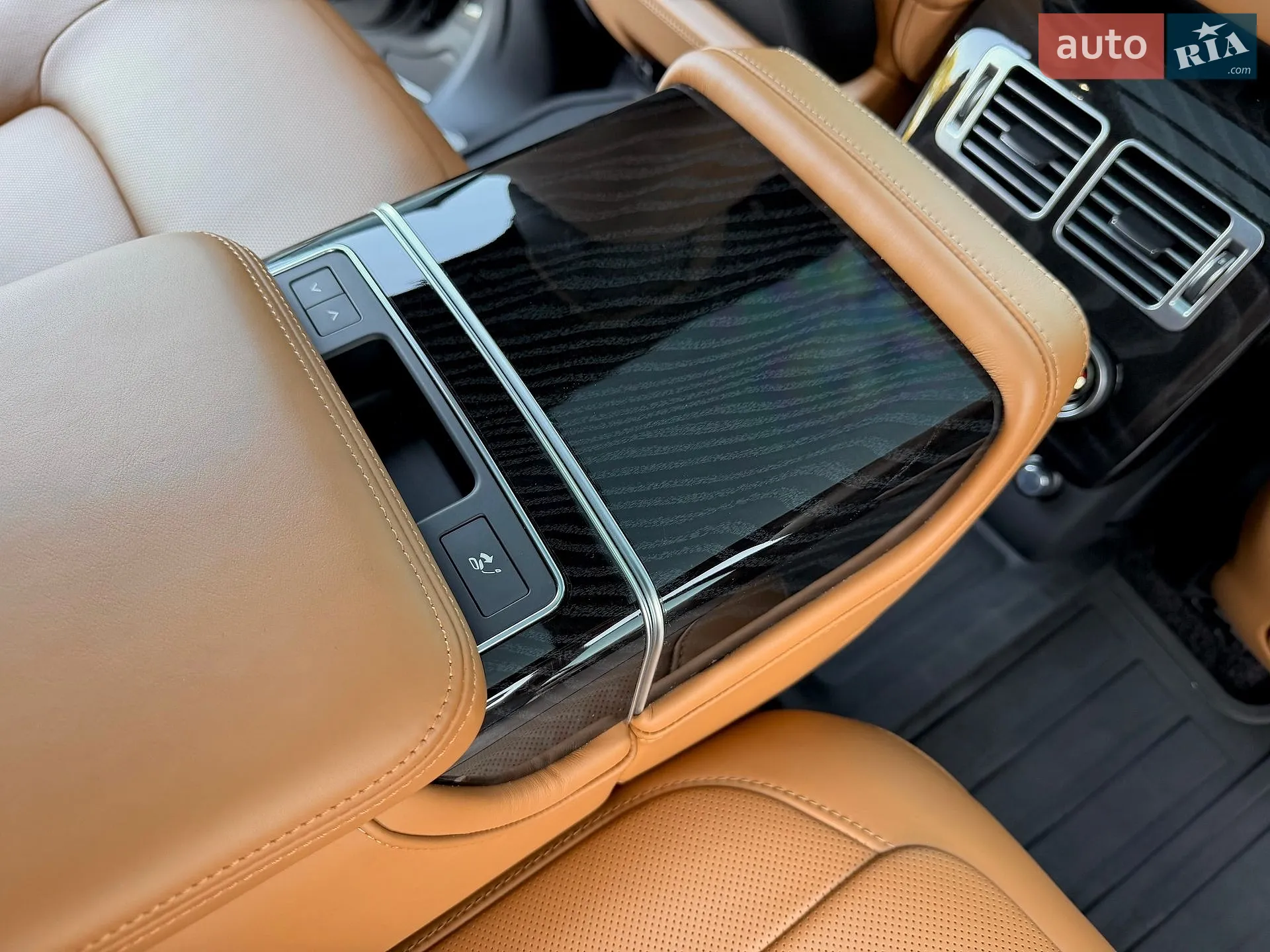 2020 Land Rover Range Rover - мініатюра 48