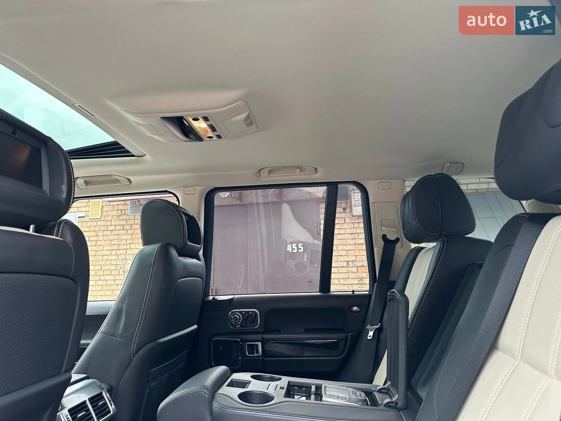 2010 Land Rover Range Rover - мініатюра 43