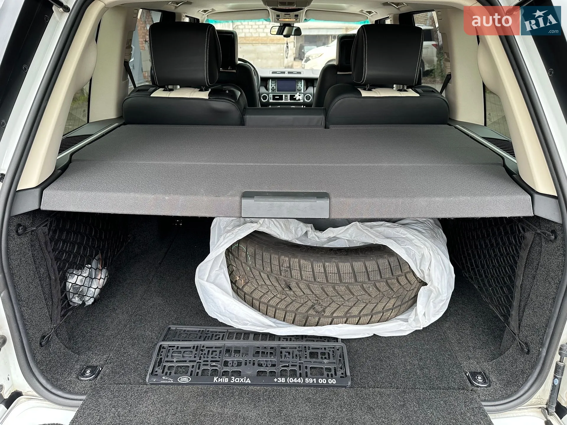 2010 Land Rover Range Rover - мініатюра 47