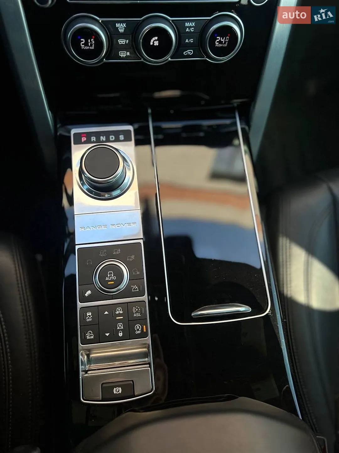 2016 Land Rover Range Rover - мініатюра 43