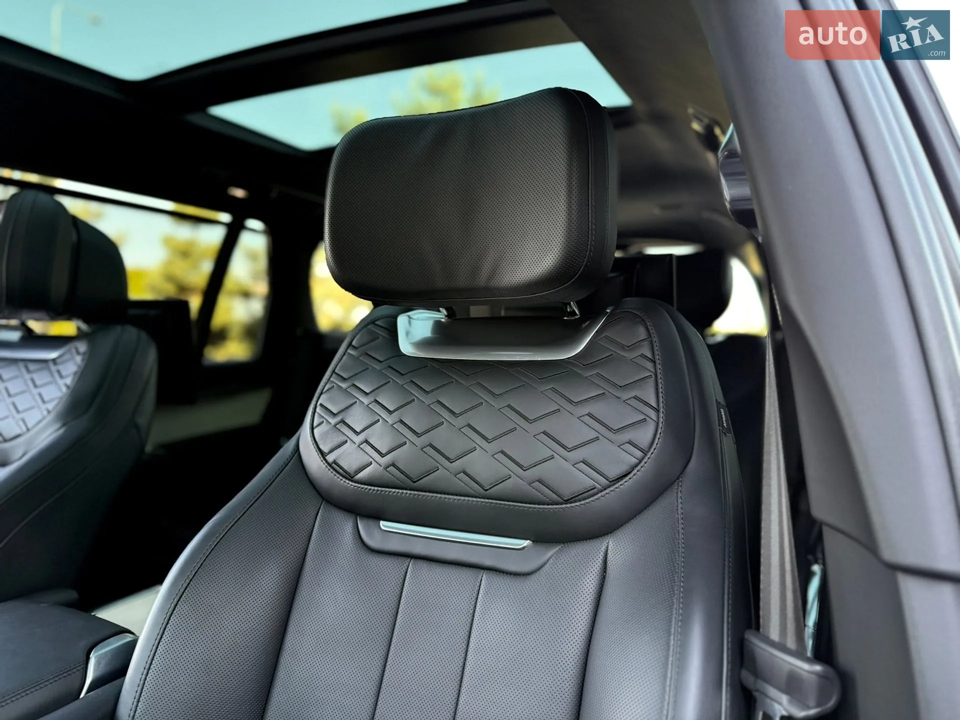 2023 Land Rover Range Rover - мініатюра 33