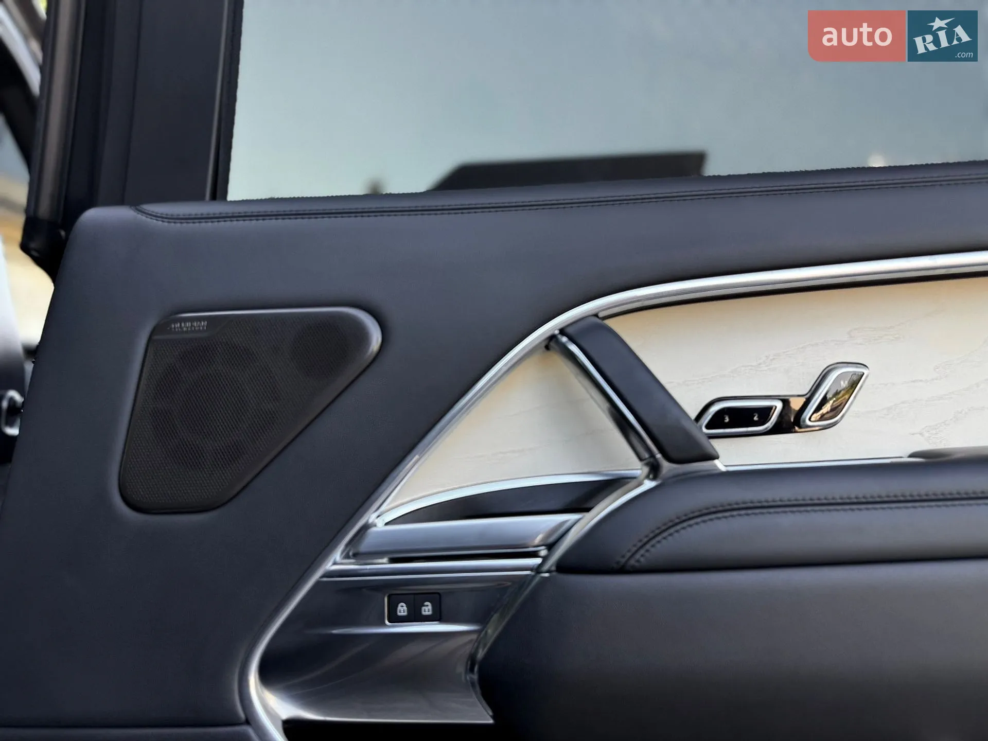 2023 Land Rover Range Rover - мініатюра 76