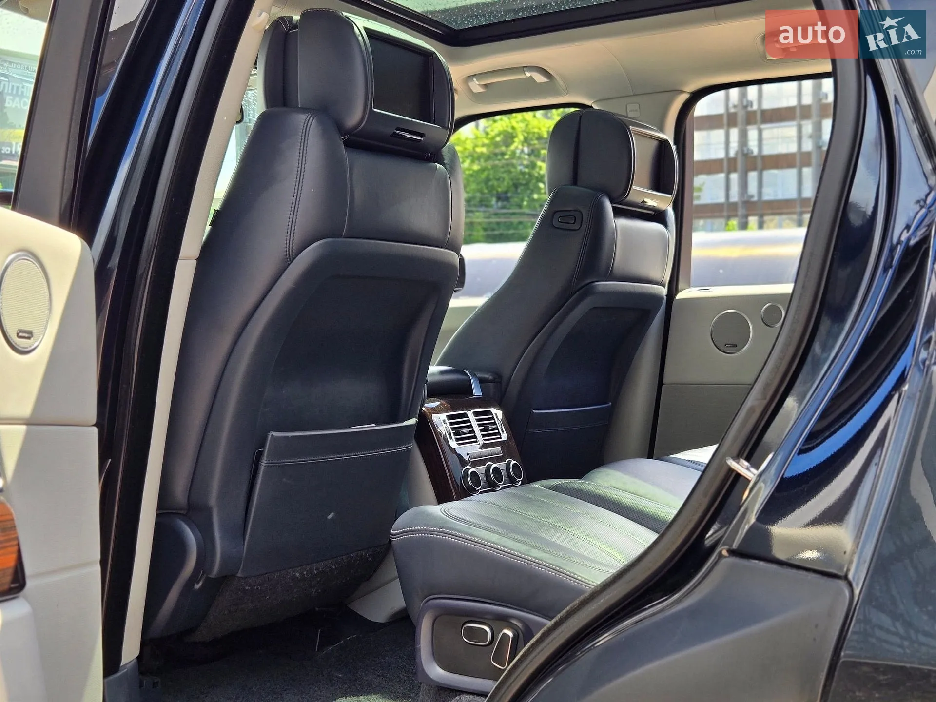 2013 Land Rover Range Rover - мініатюра 27