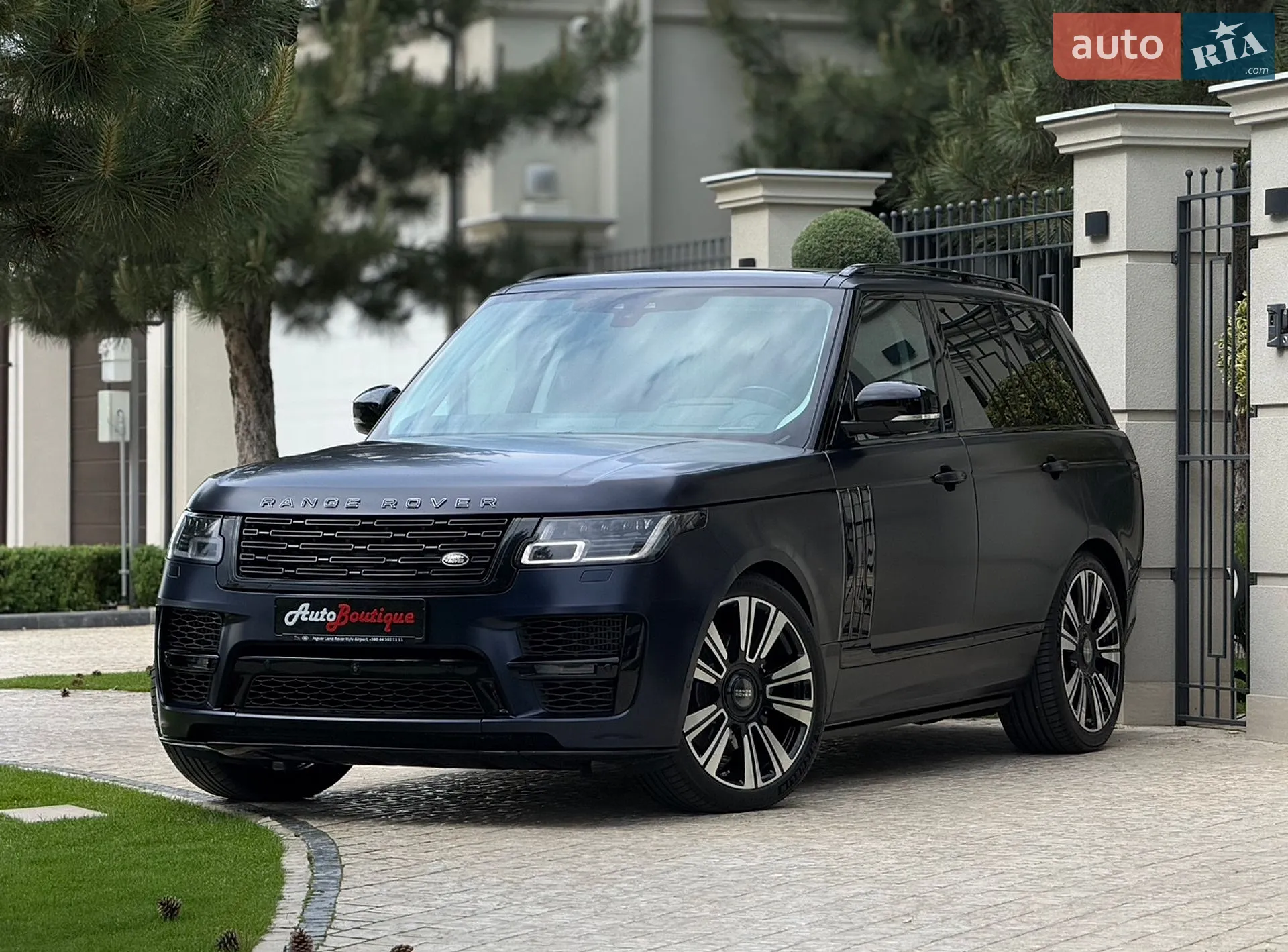 2019 Land Rover Range Rover - мініатюра 28