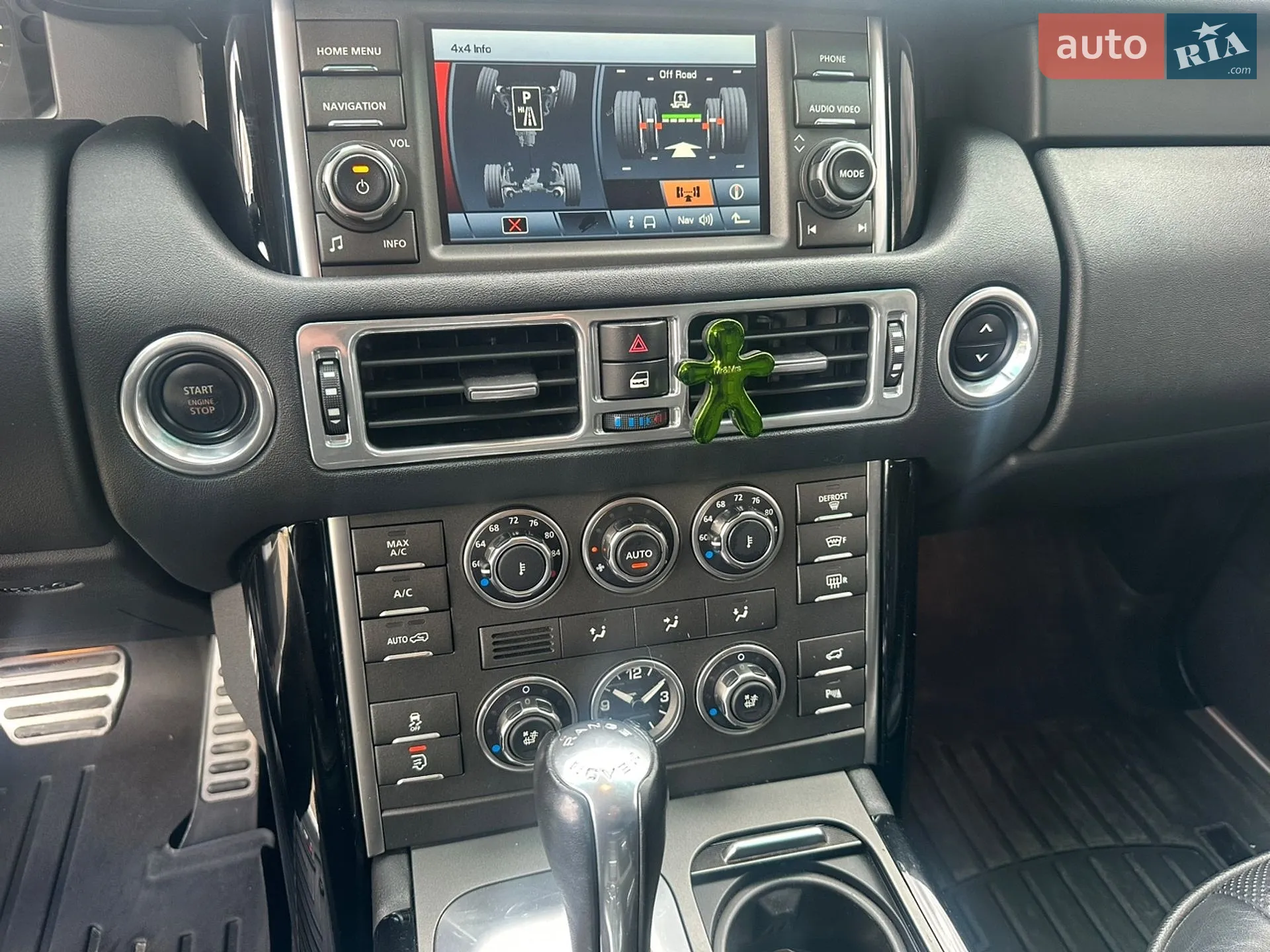 2010 Land Rover Range Rover - мініатюра 25