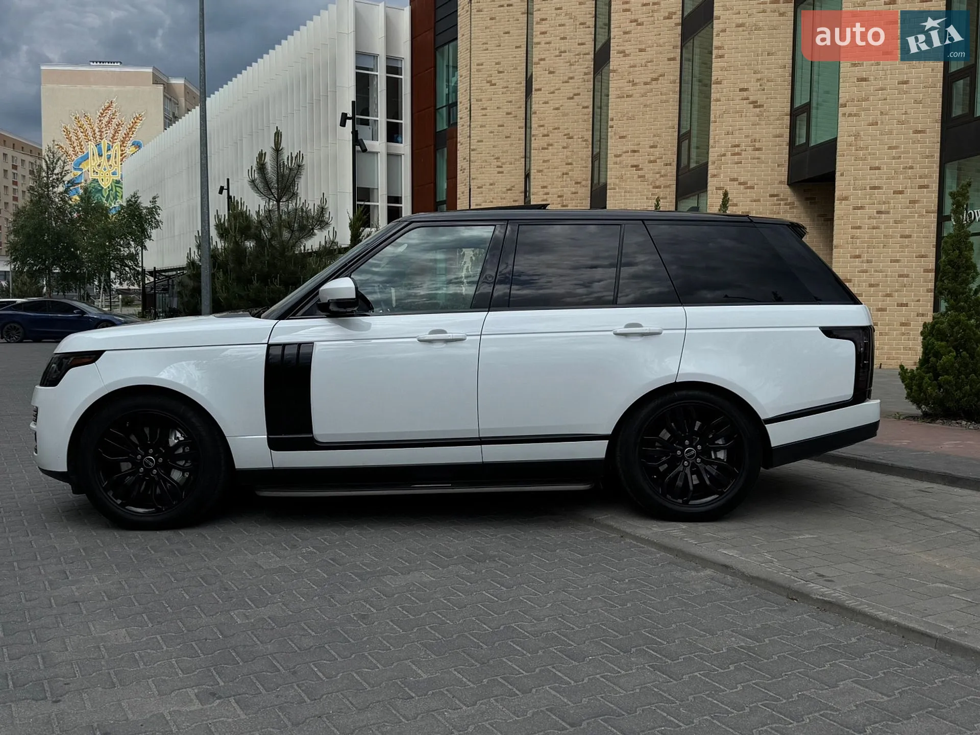 2016 Land Rover Range Rover - мініатюра 3