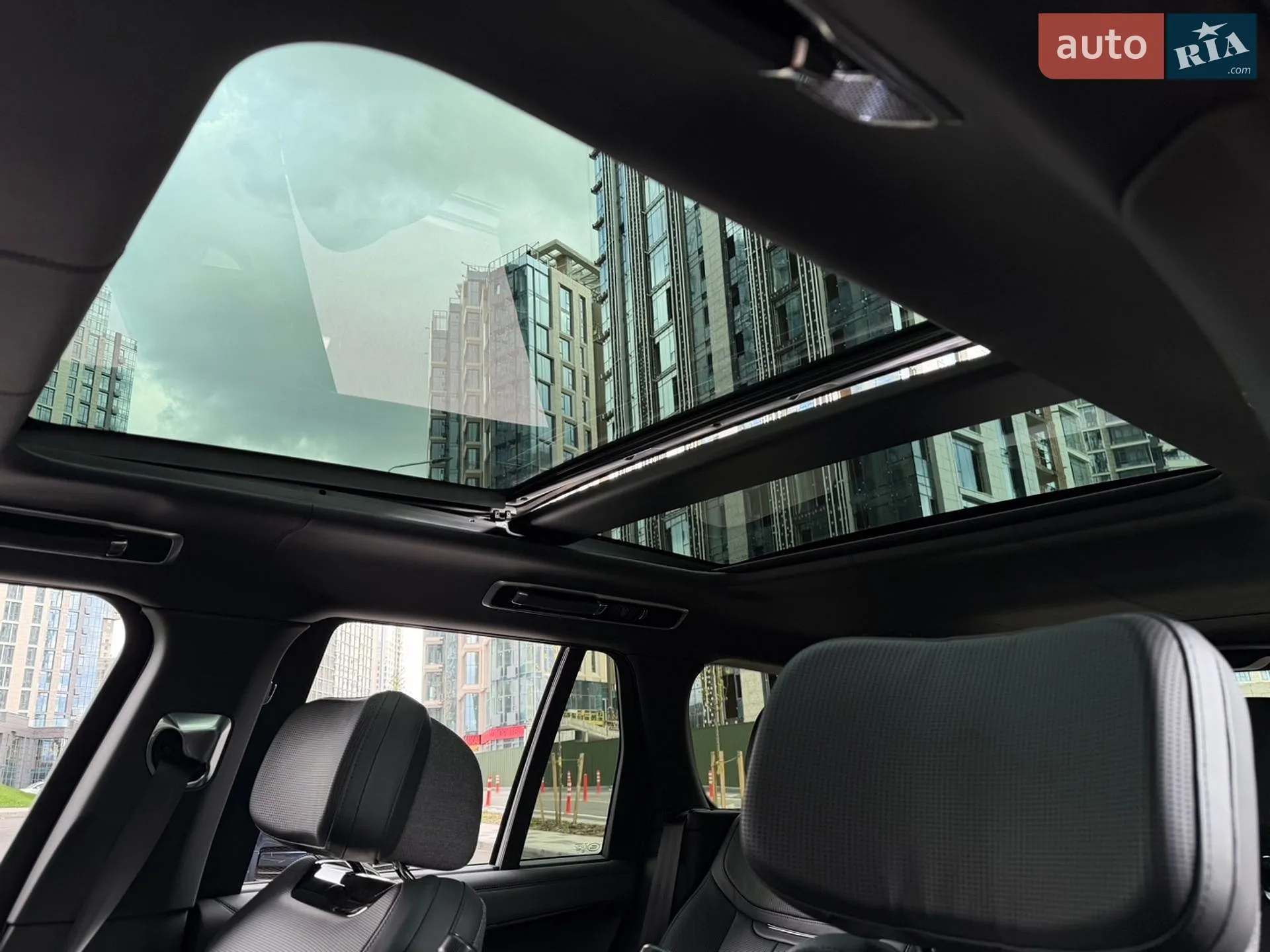 2023 Land Rover Range Rover - мініатюра 112