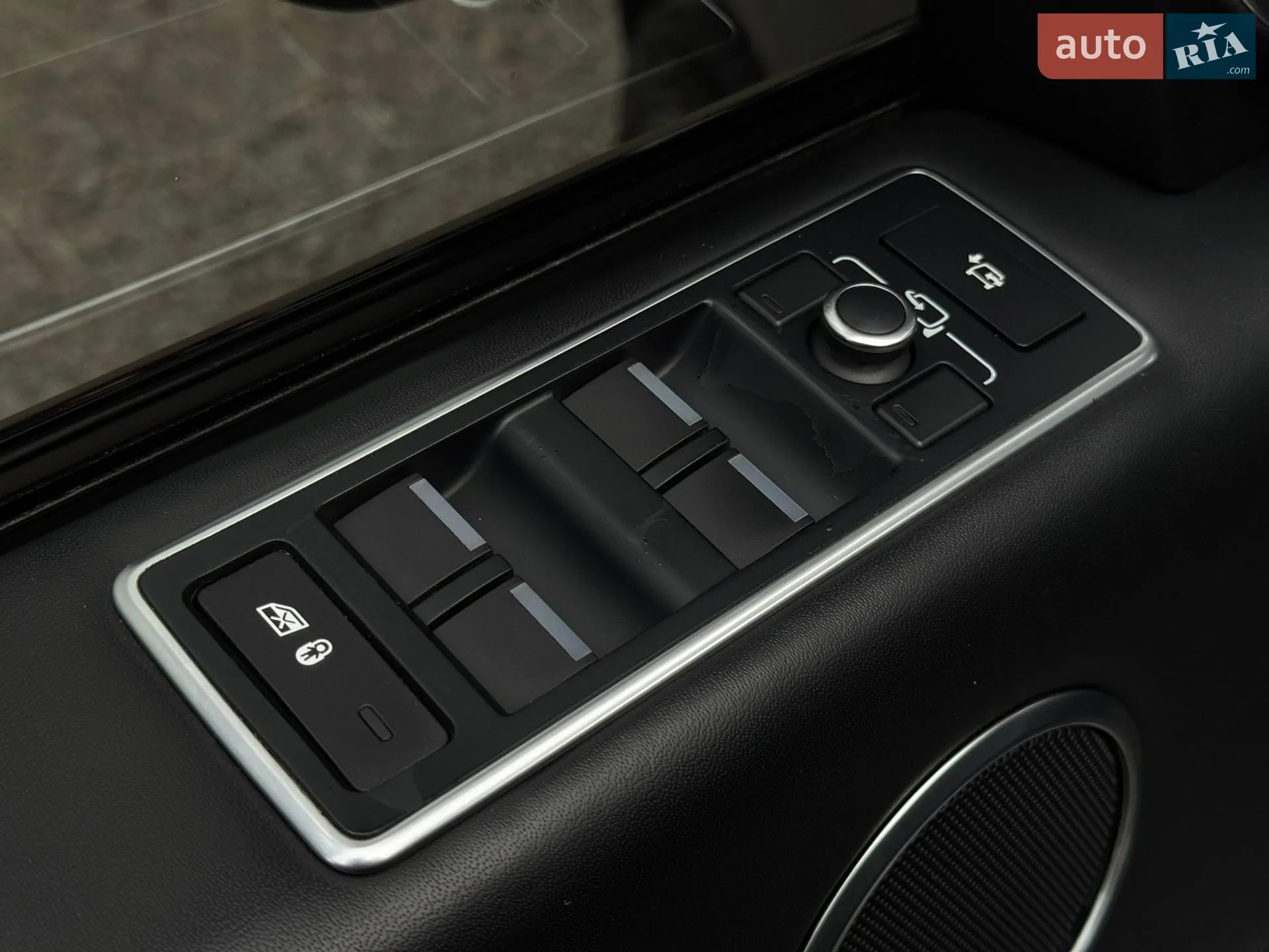 2015 Land Rover Range Rover - мініатюра 13
