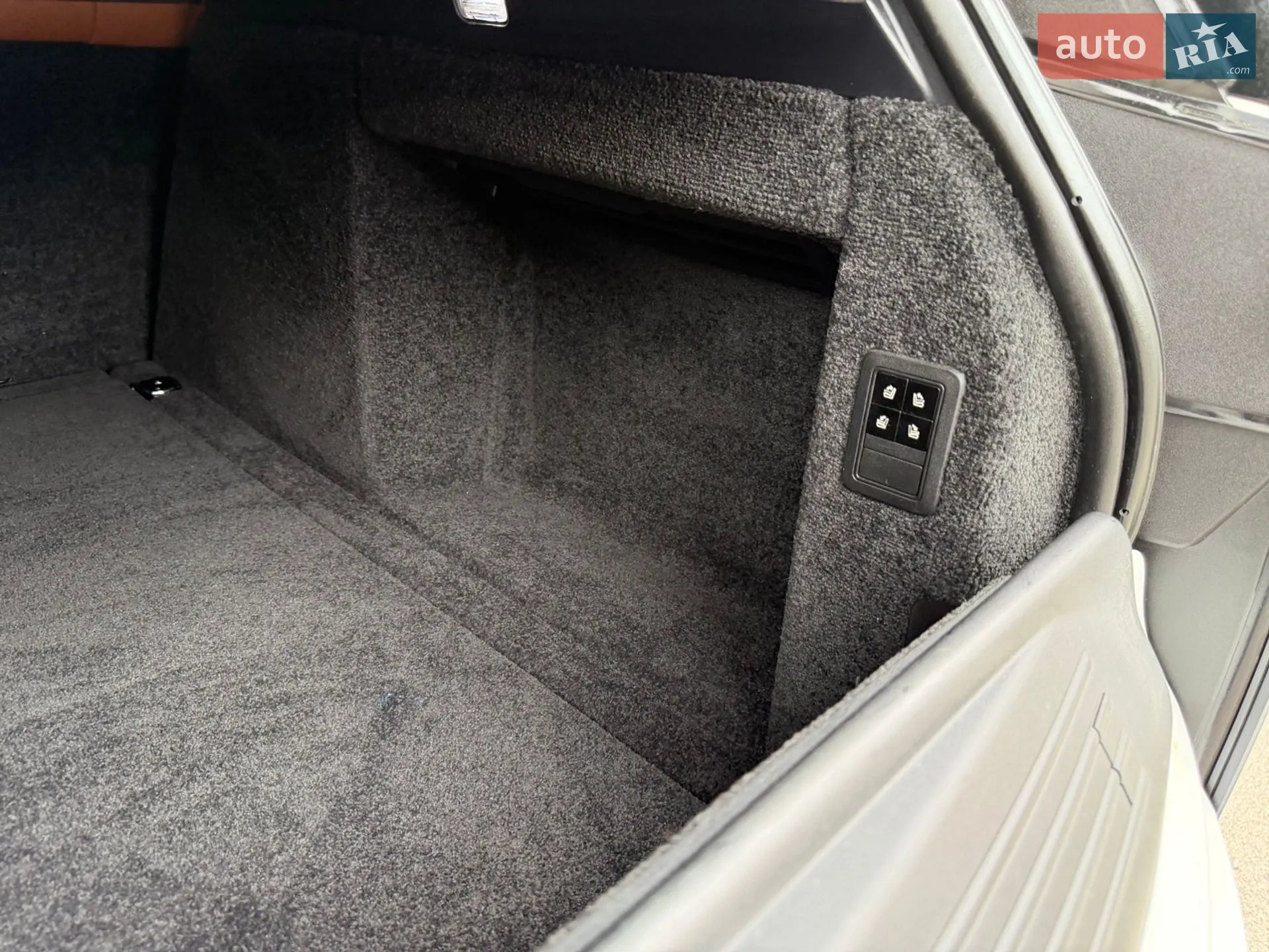 2014 Land Rover Range Rover - мініатюра 38