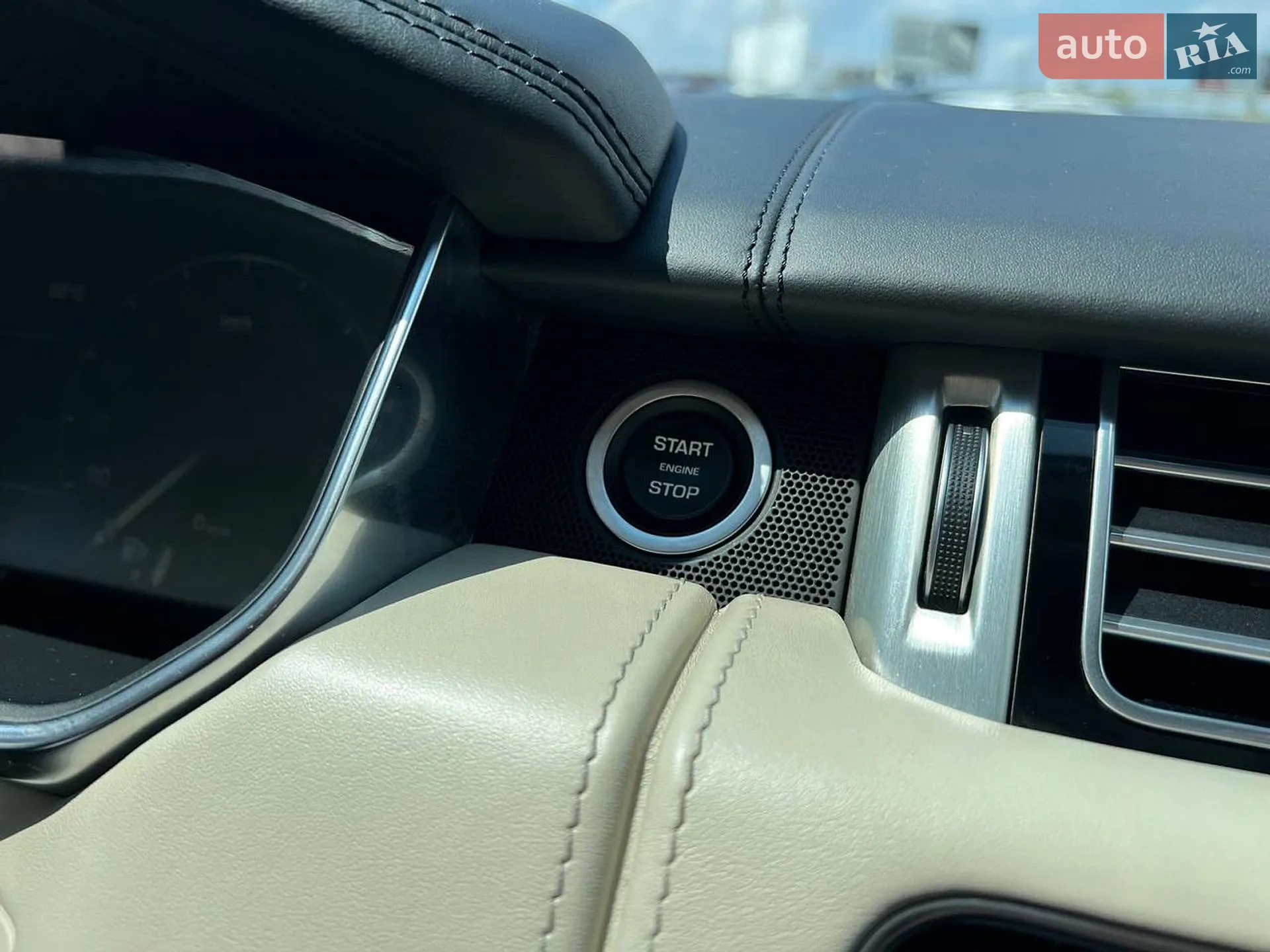 2014 Land Rover Range Rover - мініатюра 34