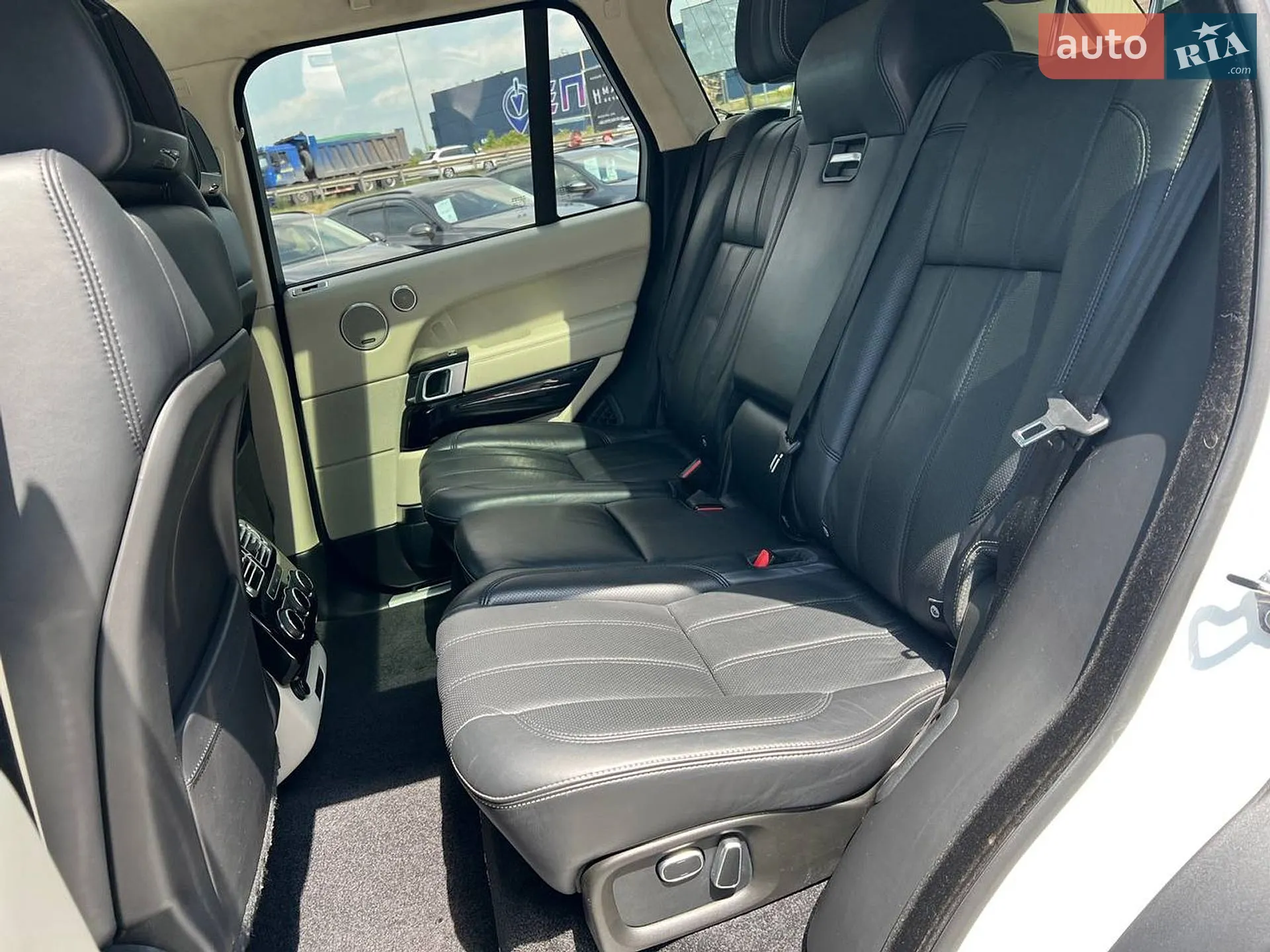 2014 Land Rover Range Rover - мініатюра 47