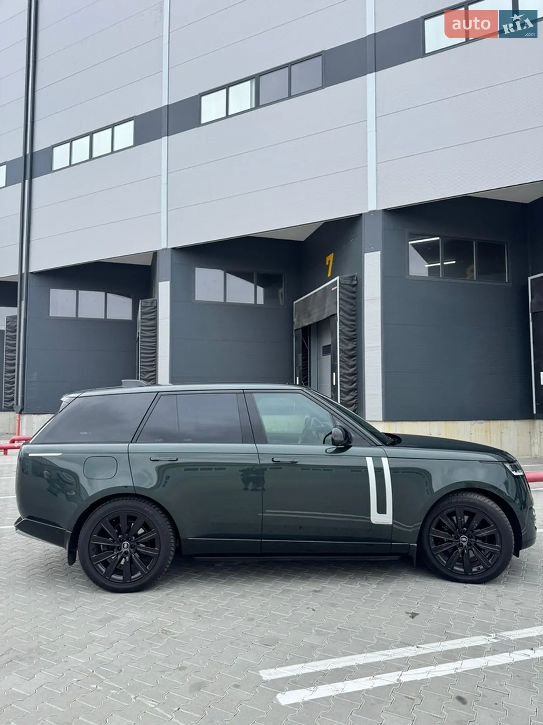2024 Land Rover Range Rover - мініатюра 16