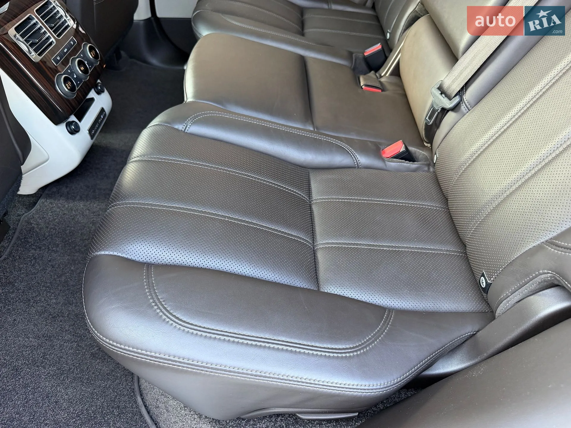 2015 Land Rover Range Rover - мініатюра 20