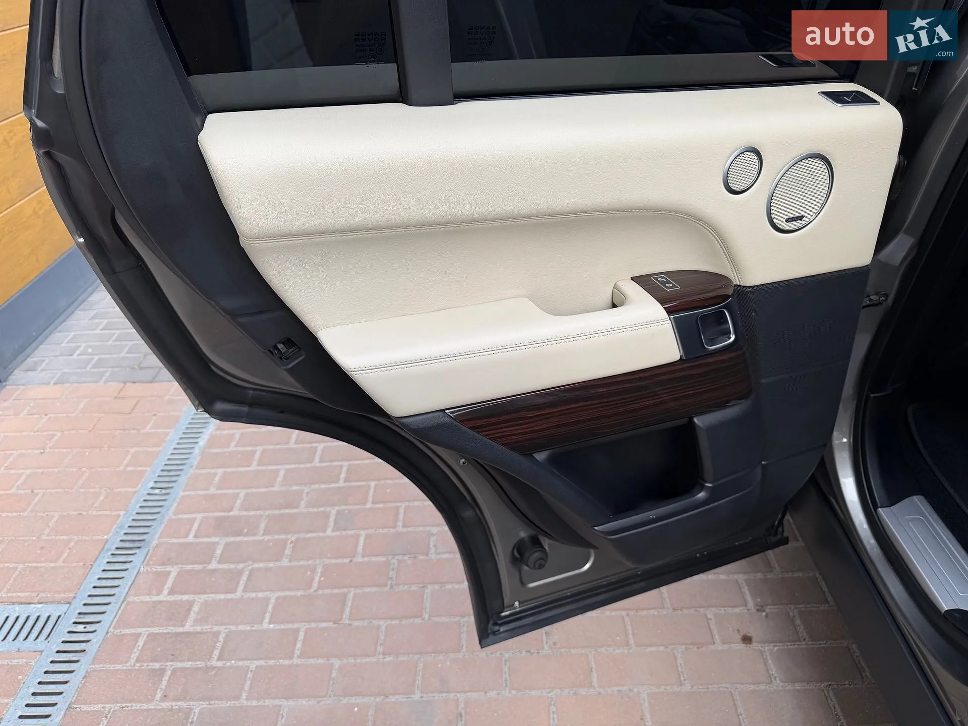 2017 Land Rover Range Rover - мініатюра 43