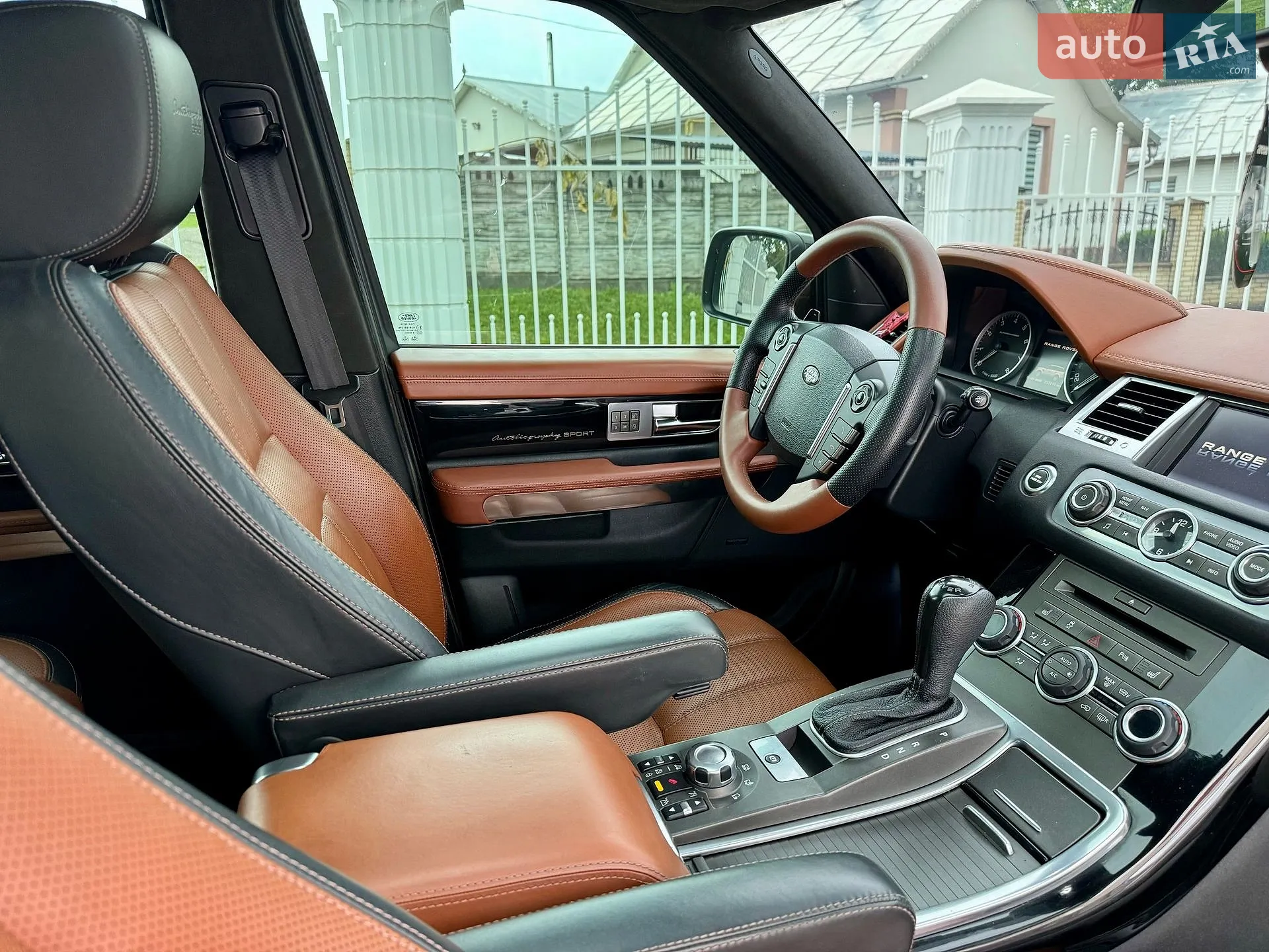 2011 Land Rover Range Rover - мініатюра 43