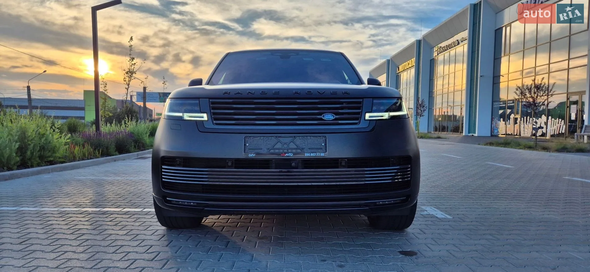 2023 Land Rover Range Rover - мініатюра 27