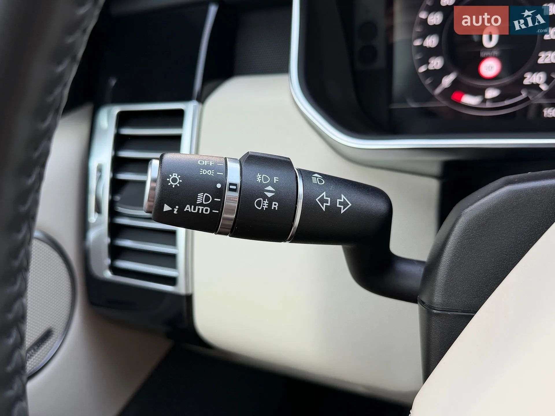 2020 Land Rover Range Rover - мініатюра 69