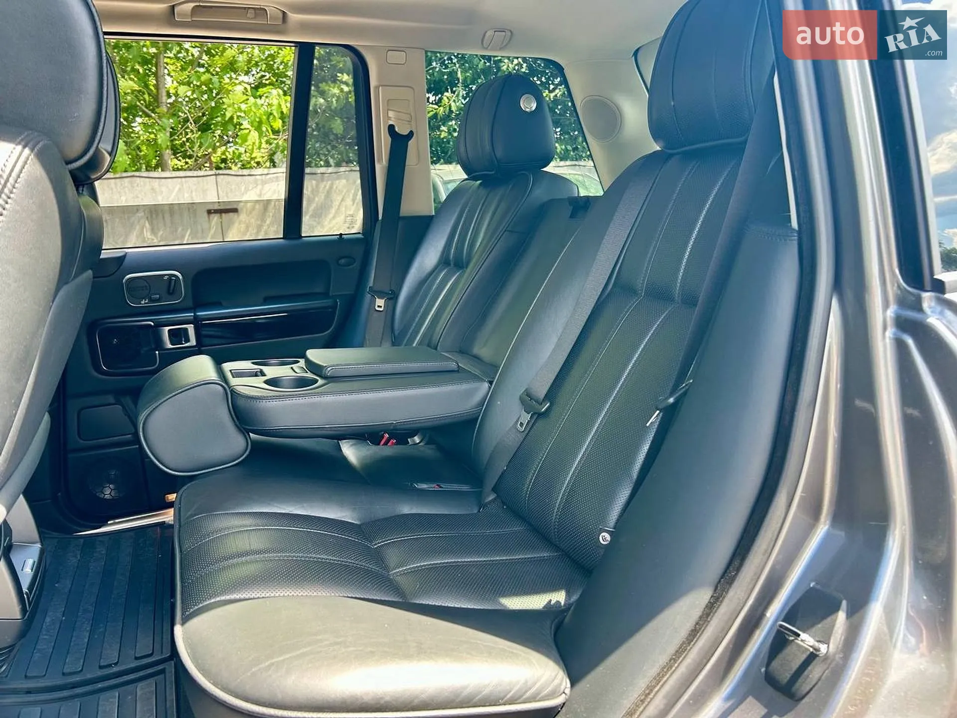 2011 Land Rover Range Rover - мініатюра 10