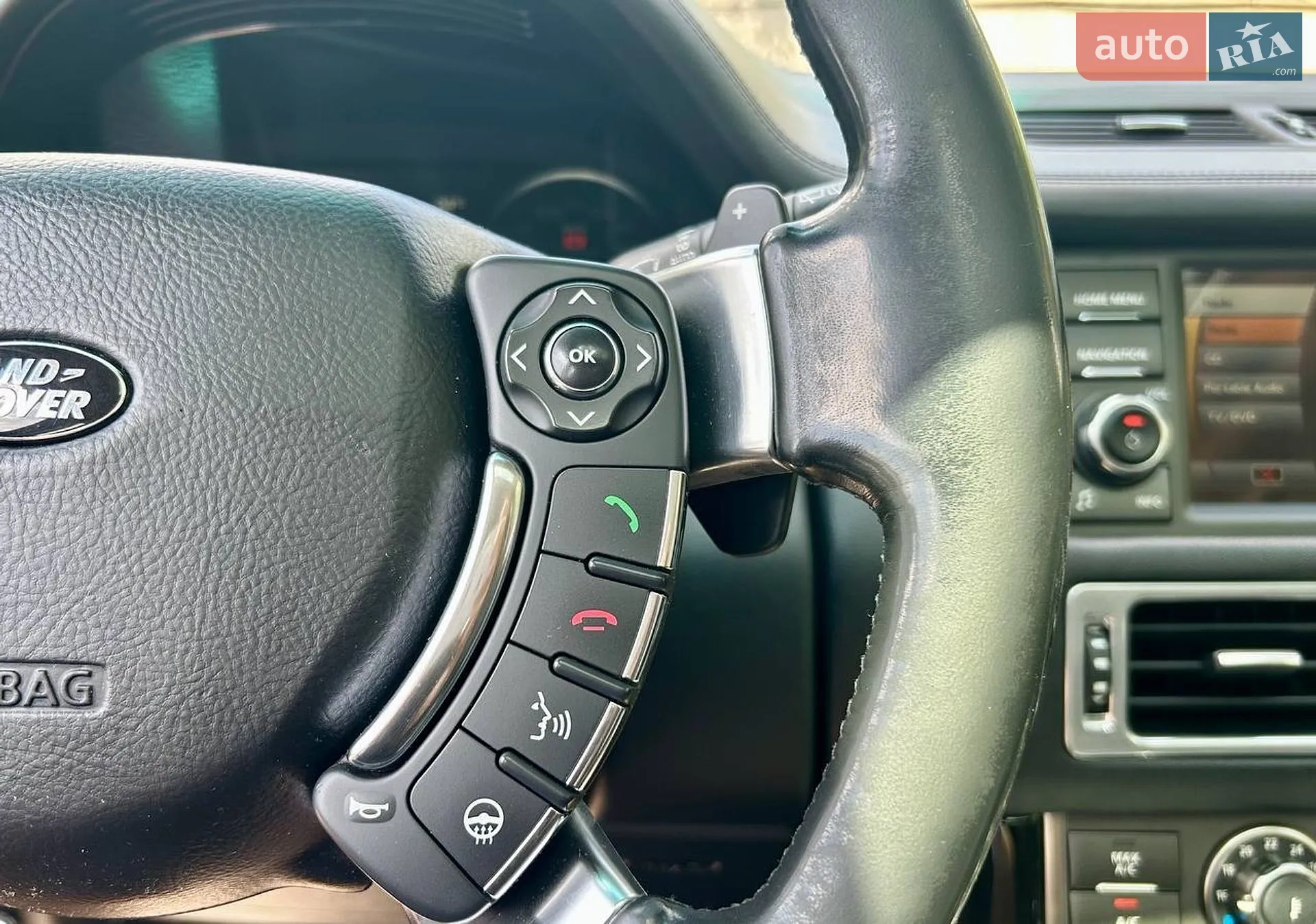 2011 Land Rover Range Rover - мініатюра 18