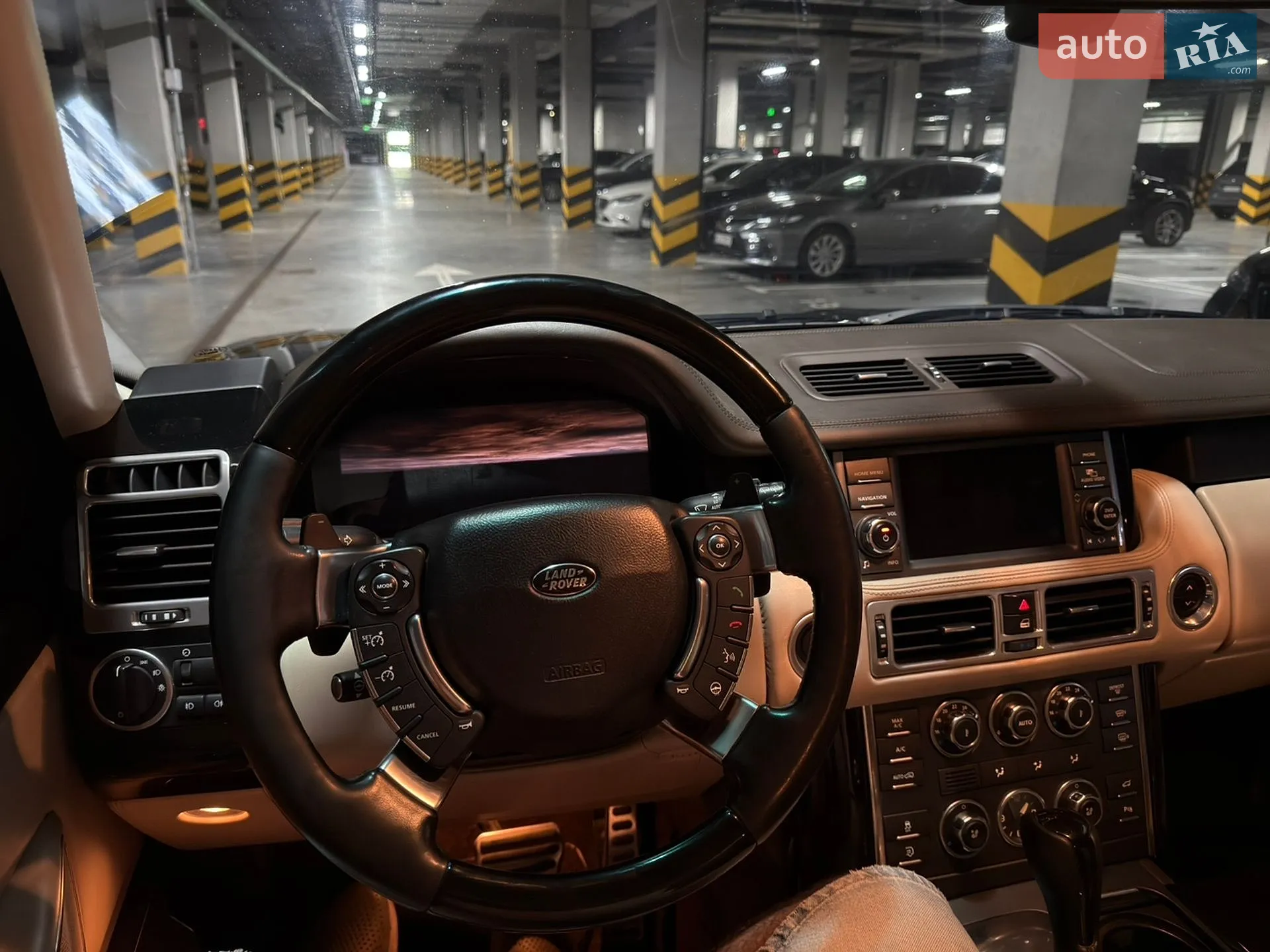 2011 Land Rover Range Rover - мініатюра 16