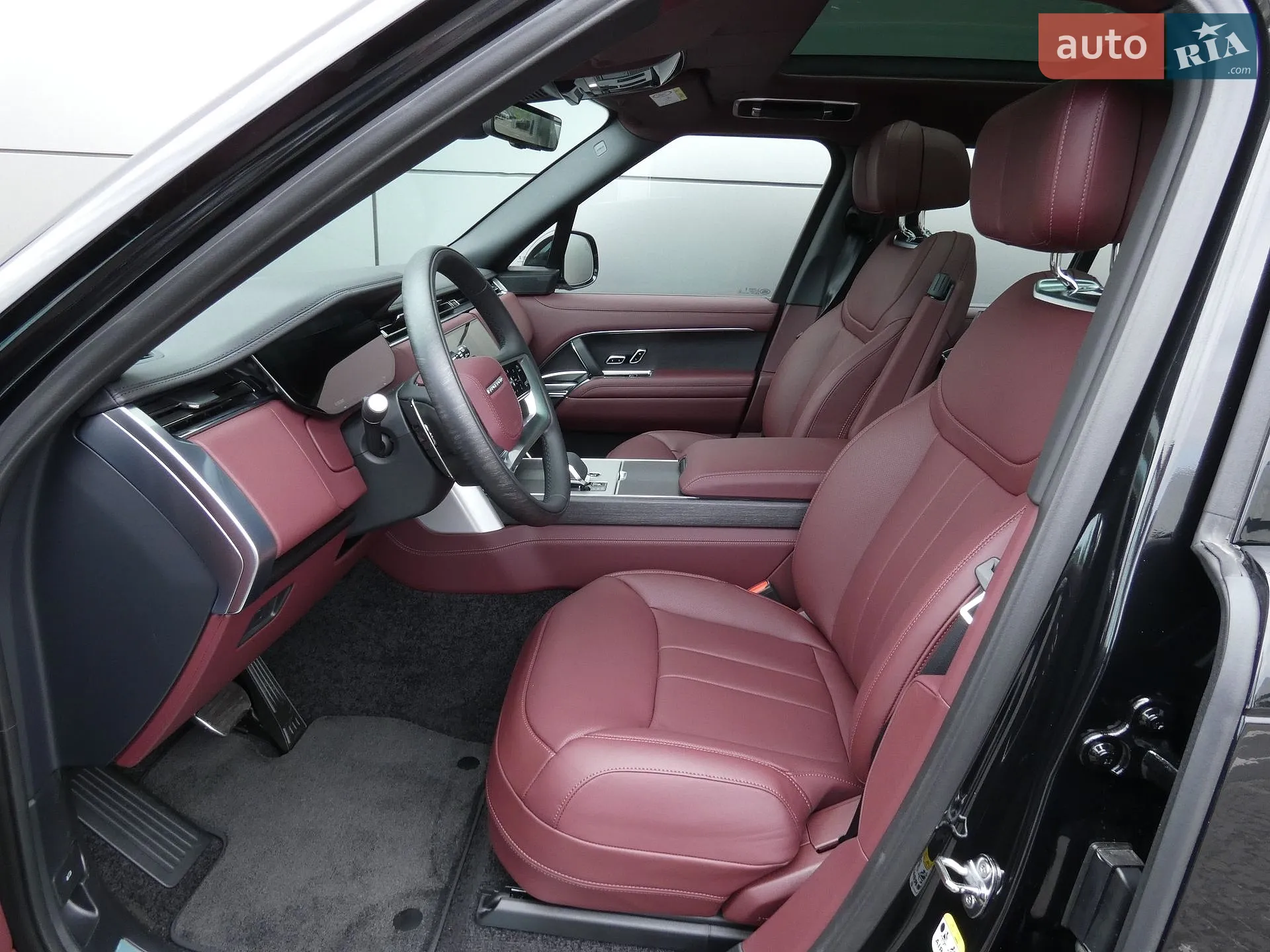 2026 Land Rover Range Rover - мініатюра 5