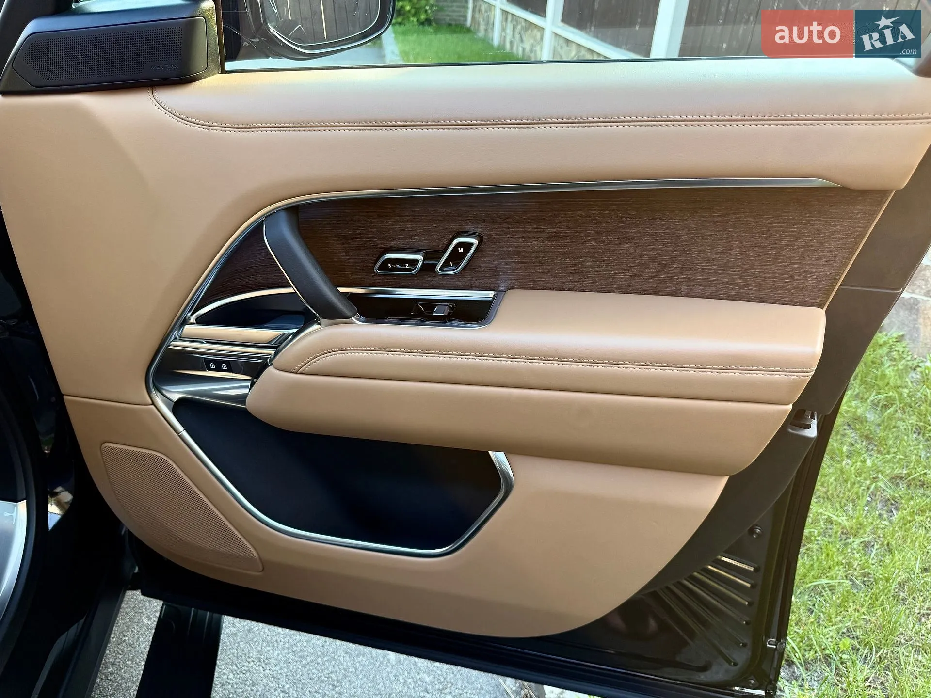 2022 Land Rover Range Rover - мініатюра 118